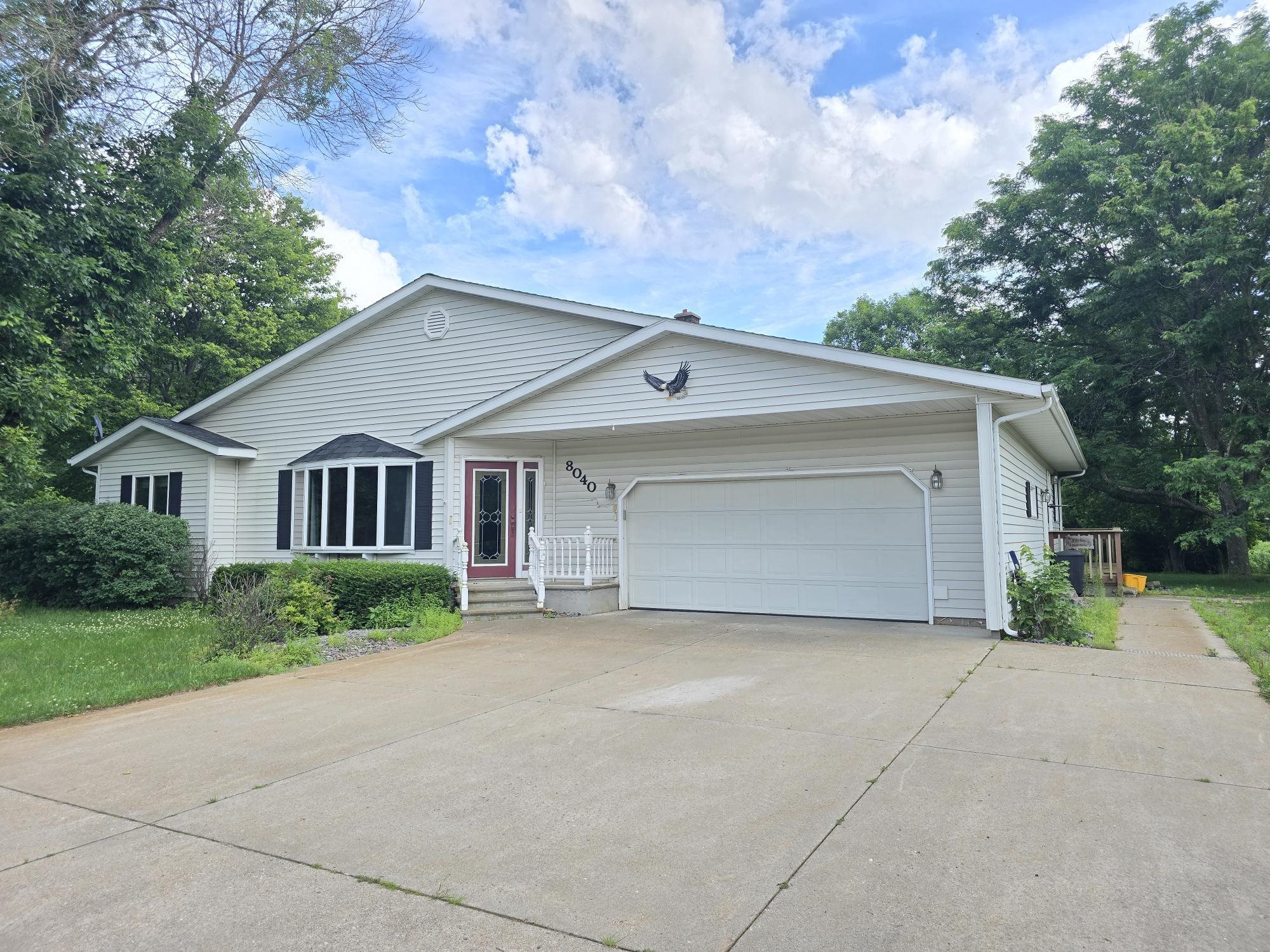 8040 WHITE PINE DRIVE, Wisconsin Rapids, Wisconsin 54494, 3 Bedrooms Bedrooms, ,3 BathroomsBathrooms,Residential,For Sale,8040 WHITE PINE DRIVE,22603366