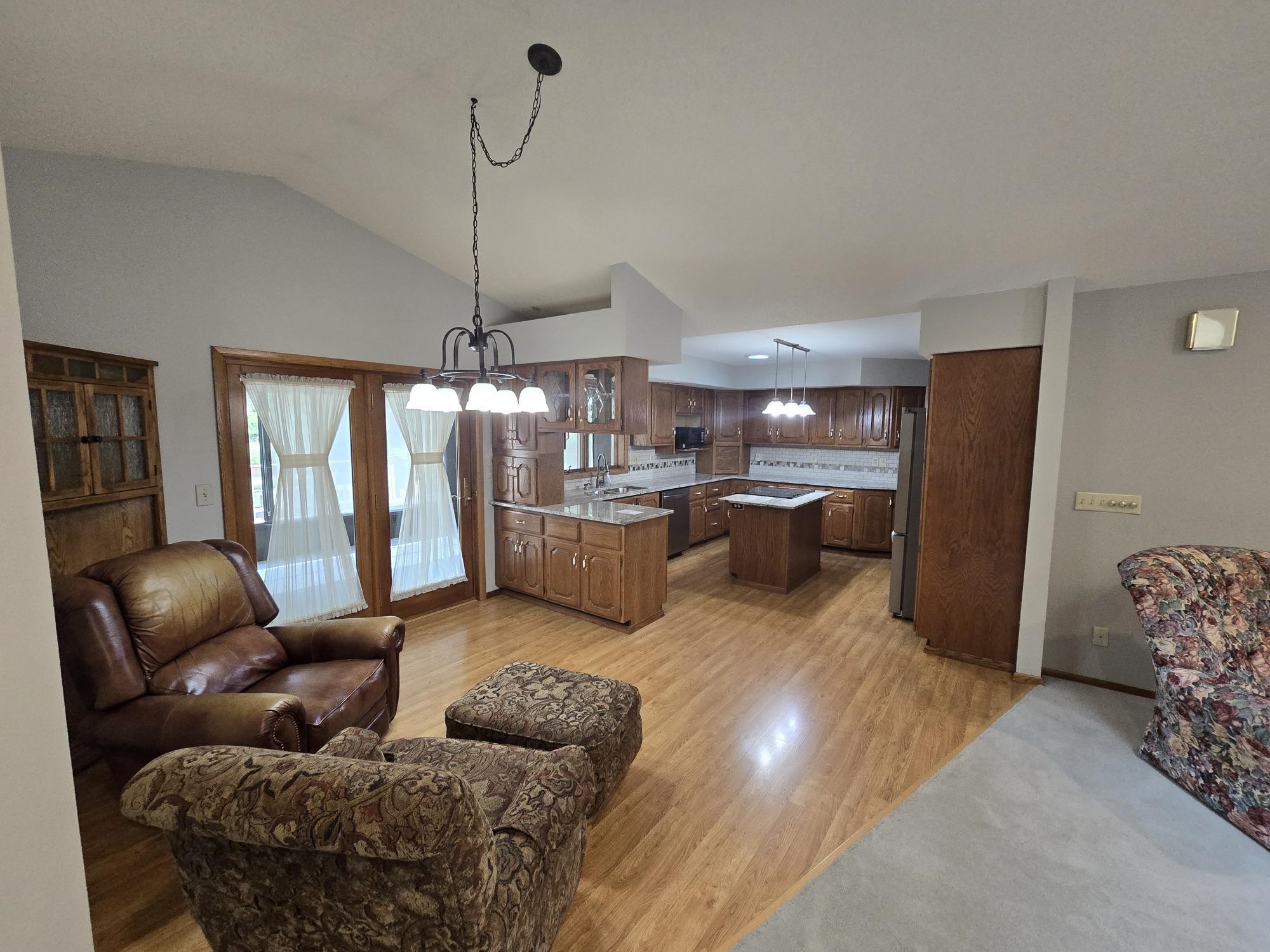 8040 WHITE PINE DRIVE, Wisconsin Rapids, Wisconsin 54494, 3 Bedrooms Bedrooms, ,3 BathroomsBathrooms,Residential,For Sale,8040 WHITE PINE DRIVE,22603366