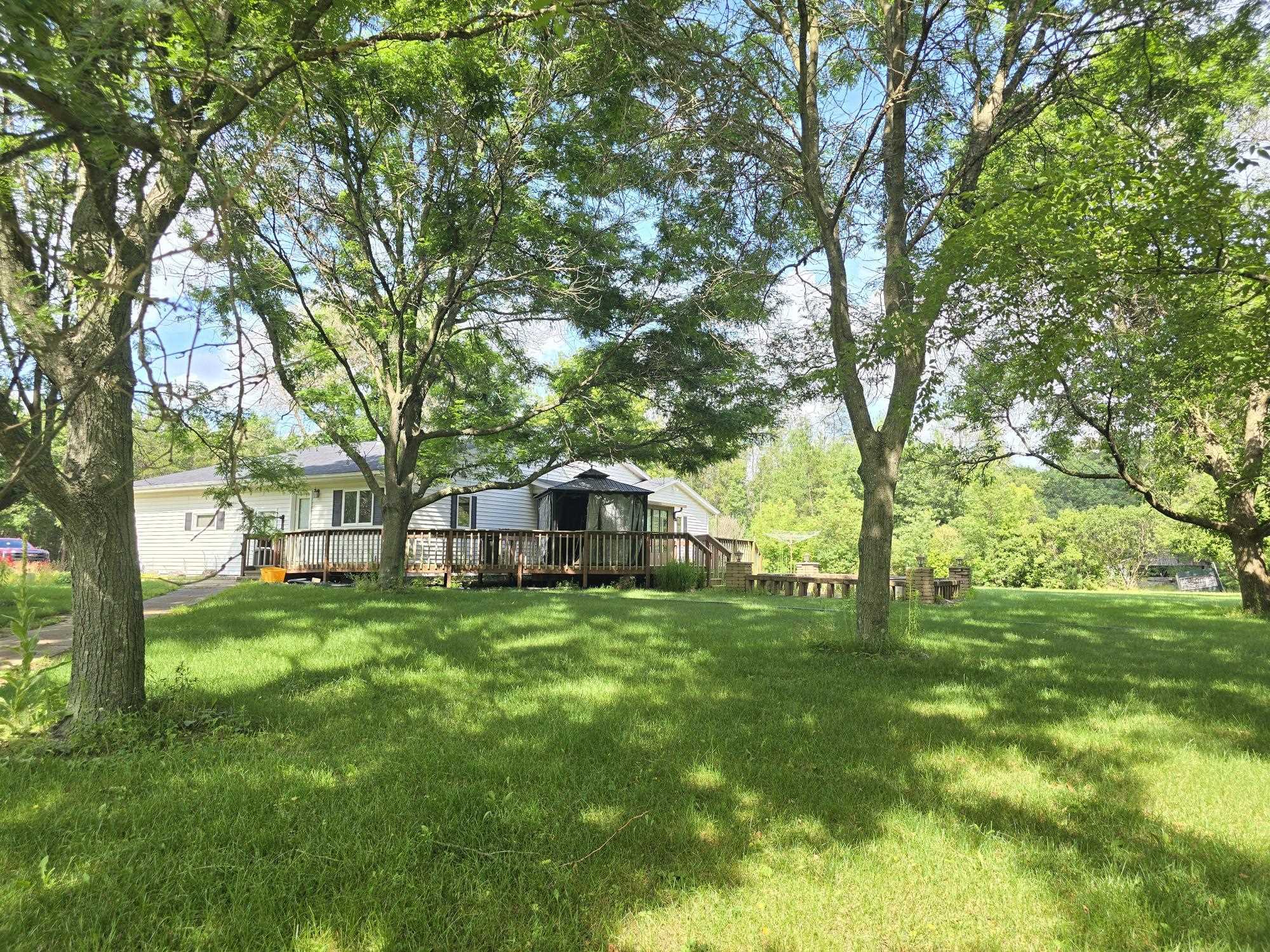 8040 WHITE PINE DRIVE, Wisconsin Rapids, Wisconsin 54494, 3 Bedrooms Bedrooms, ,3 BathroomsBathrooms,Residential,For Sale,8040 WHITE PINE DRIVE,22603366