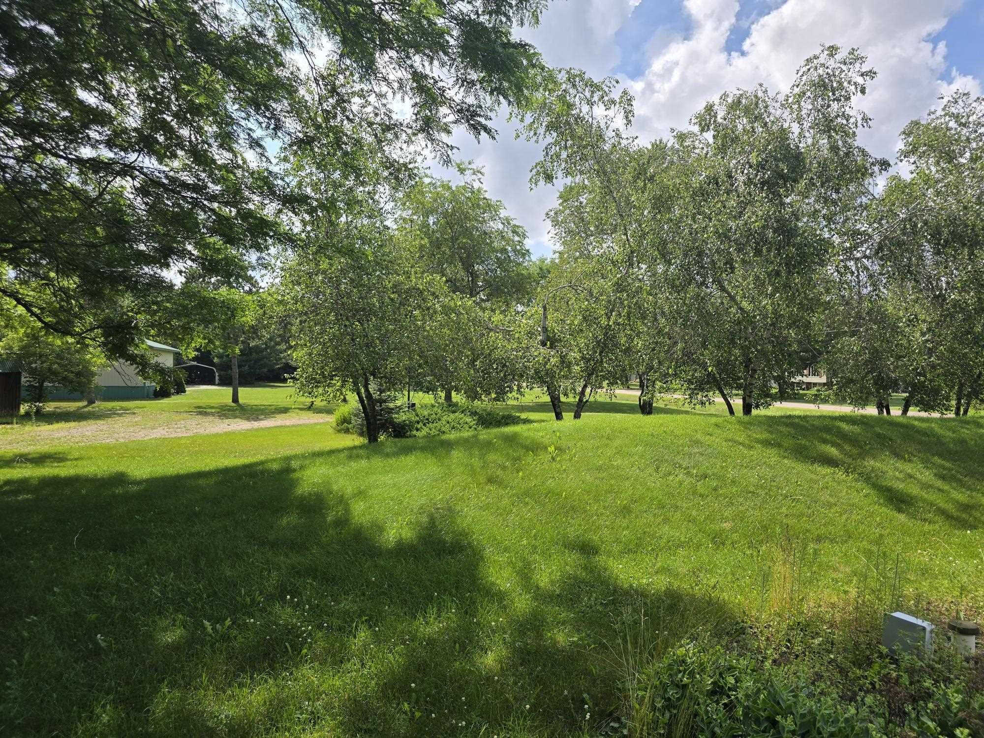 8040 WHITE PINE DRIVE, Wisconsin Rapids, Wisconsin 54494, 3 Bedrooms Bedrooms, ,3 BathroomsBathrooms,Residential,For Sale,8040 WHITE PINE DRIVE,22603366