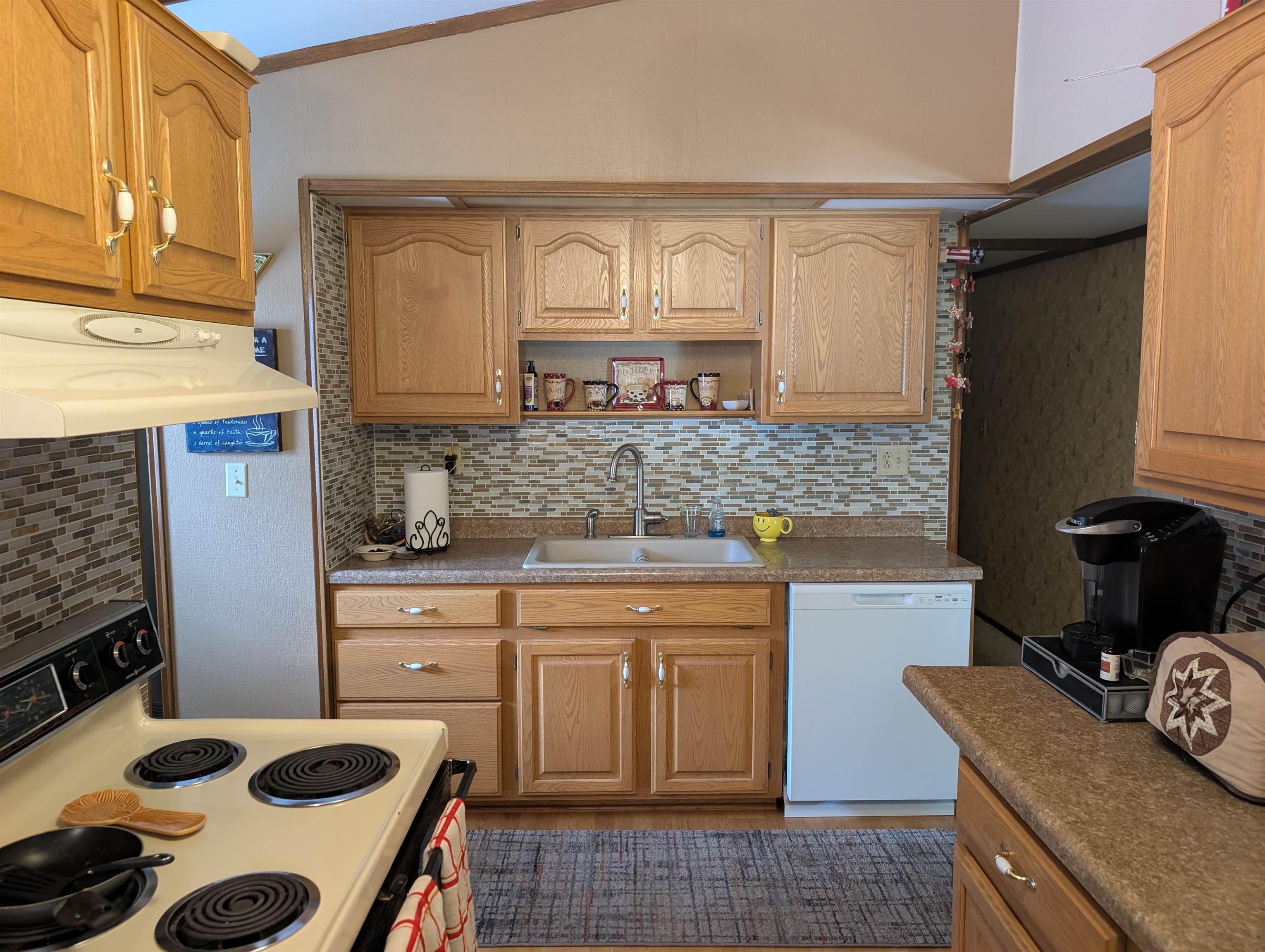 2235 BLUEJAY LANE, Kronenwetter, Wisconsin 54455, 3 Bedrooms Bedrooms, ,2 BathroomsBathrooms,Residential,For Sale,2235 BLUEJAY LANE,22603369