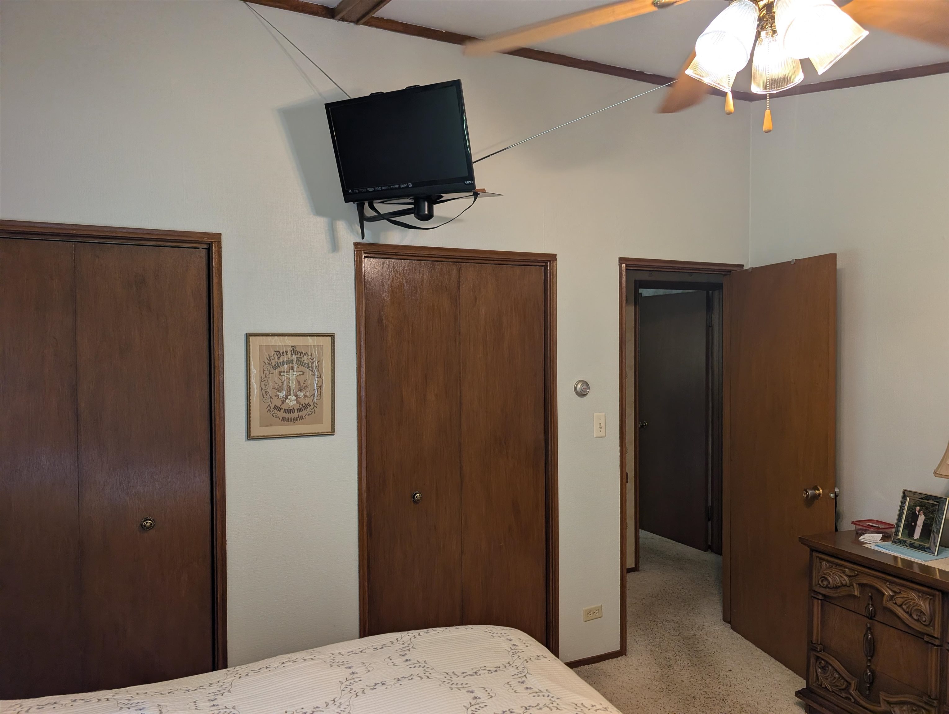 2235 BLUEJAY LANE, Kronenwetter, Wisconsin 54455, 3 Bedrooms Bedrooms, ,2 BathroomsBathrooms,Residential,For Sale,2235 BLUEJAY LANE,22603369