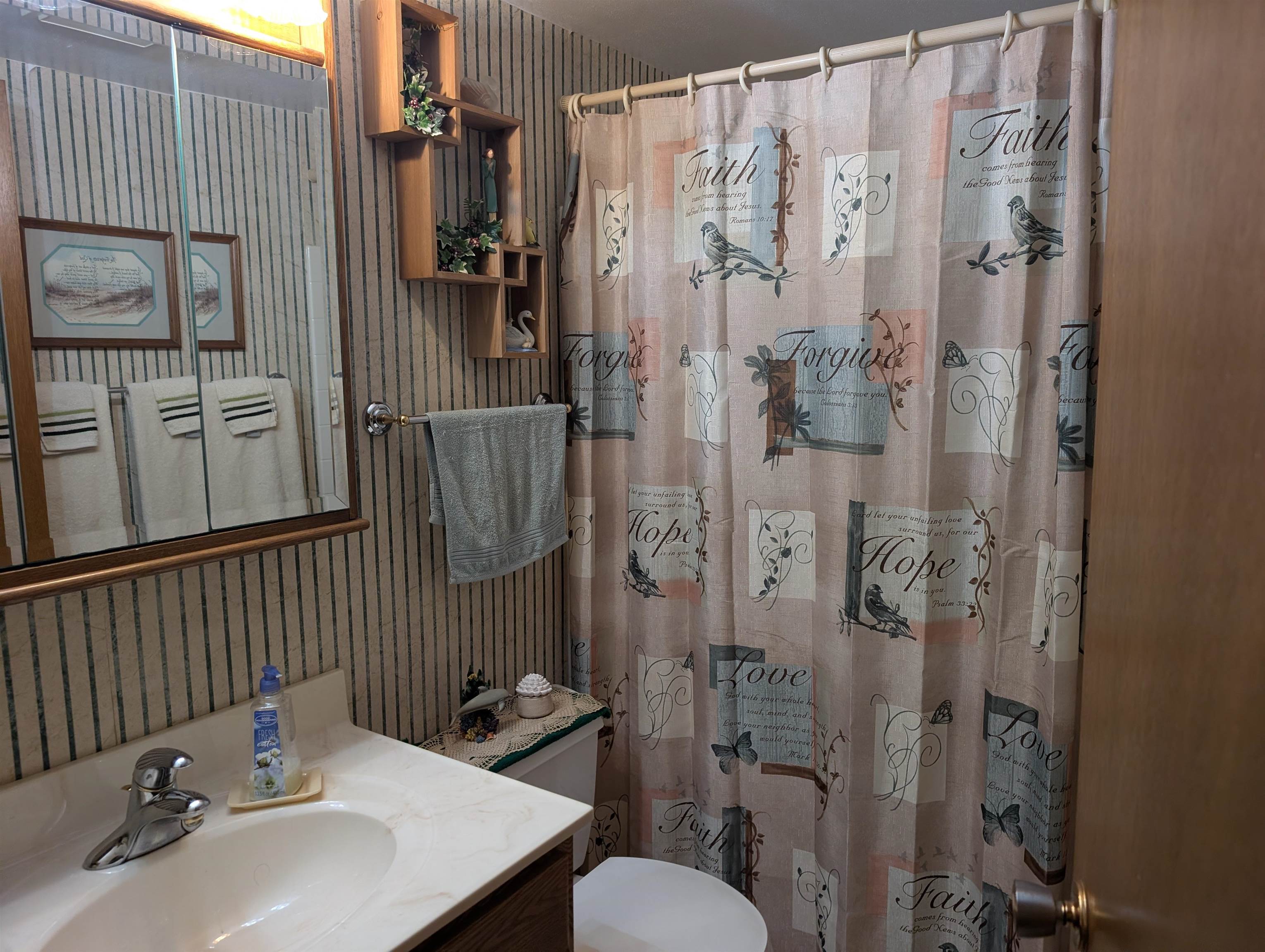 2235 BLUEJAY LANE, Kronenwetter, Wisconsin 54455, 3 Bedrooms Bedrooms, ,2 BathroomsBathrooms,Residential,For Sale,2235 BLUEJAY LANE,22603369