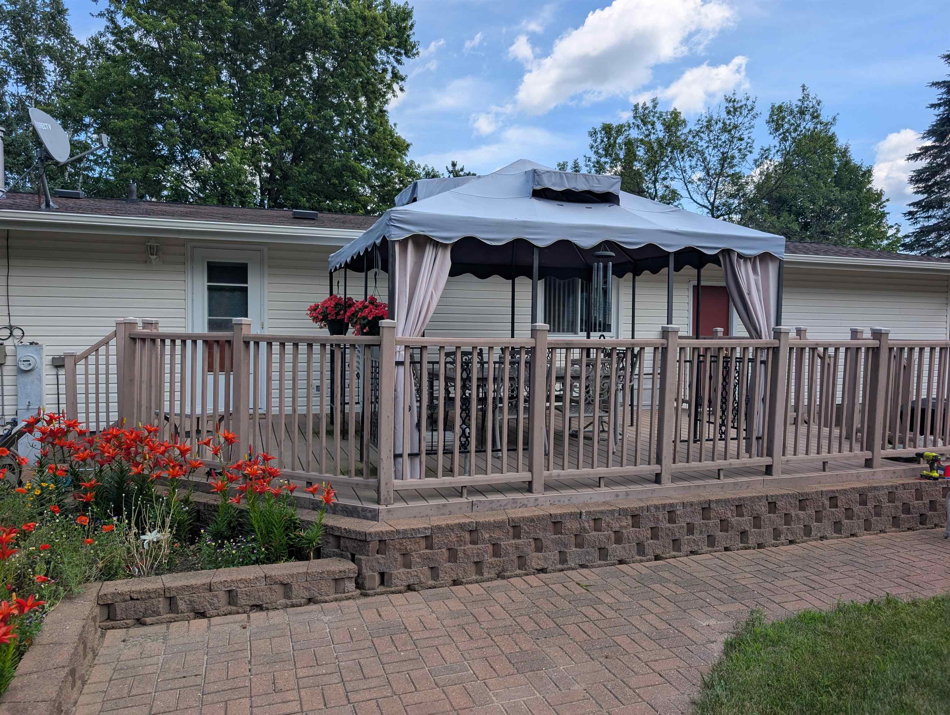 2235 BLUEJAY LANE, Kronenwetter, Wisconsin 54455, 3 Bedrooms Bedrooms, ,2 BathroomsBathrooms,Residential,For Sale,2235 BLUEJAY LANE,22603369