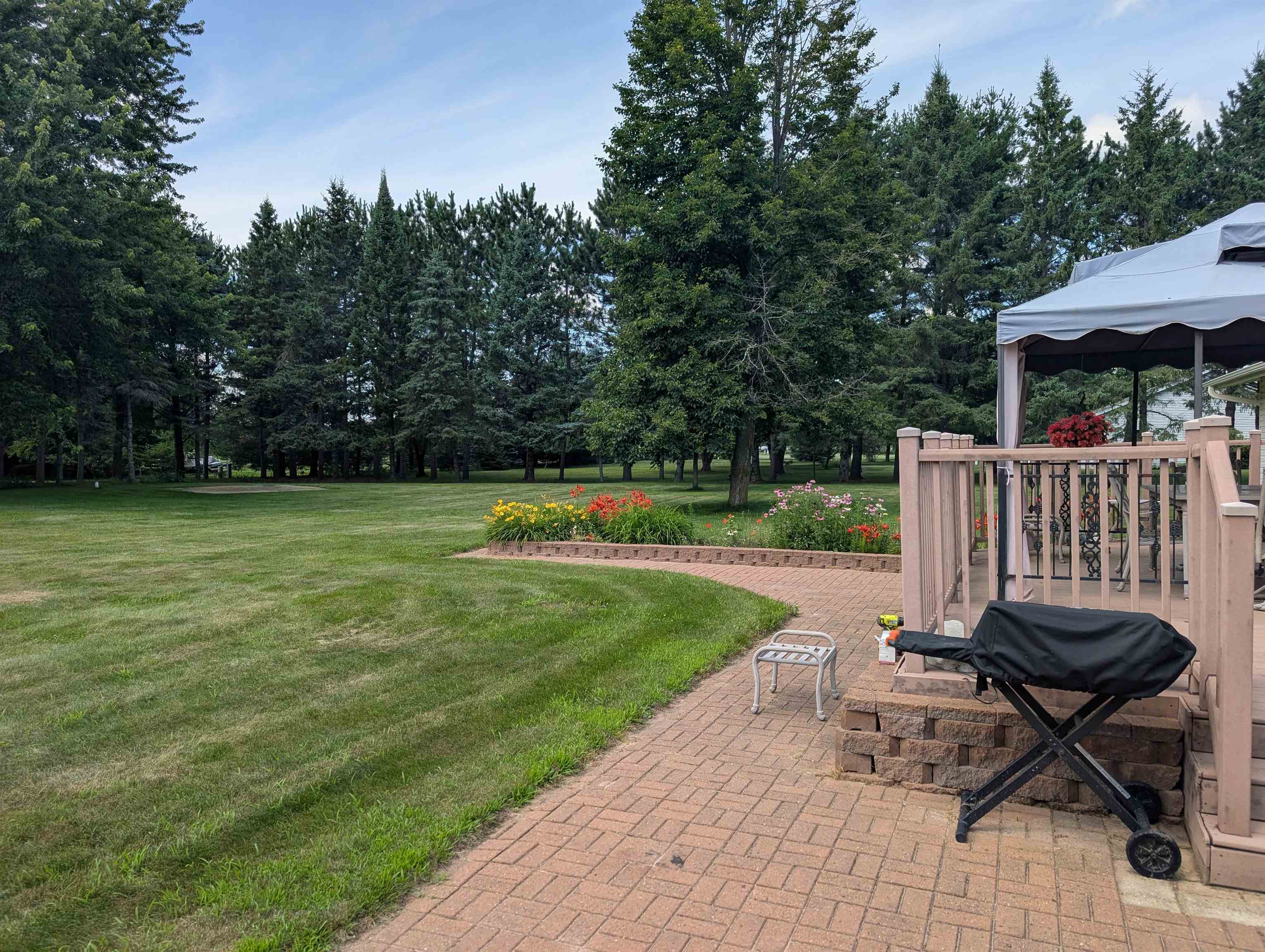 2235 BLUEJAY LANE, Kronenwetter, Wisconsin 54455, 3 Bedrooms Bedrooms, ,2 BathroomsBathrooms,Residential,For Sale,2235 BLUEJAY LANE,22603369