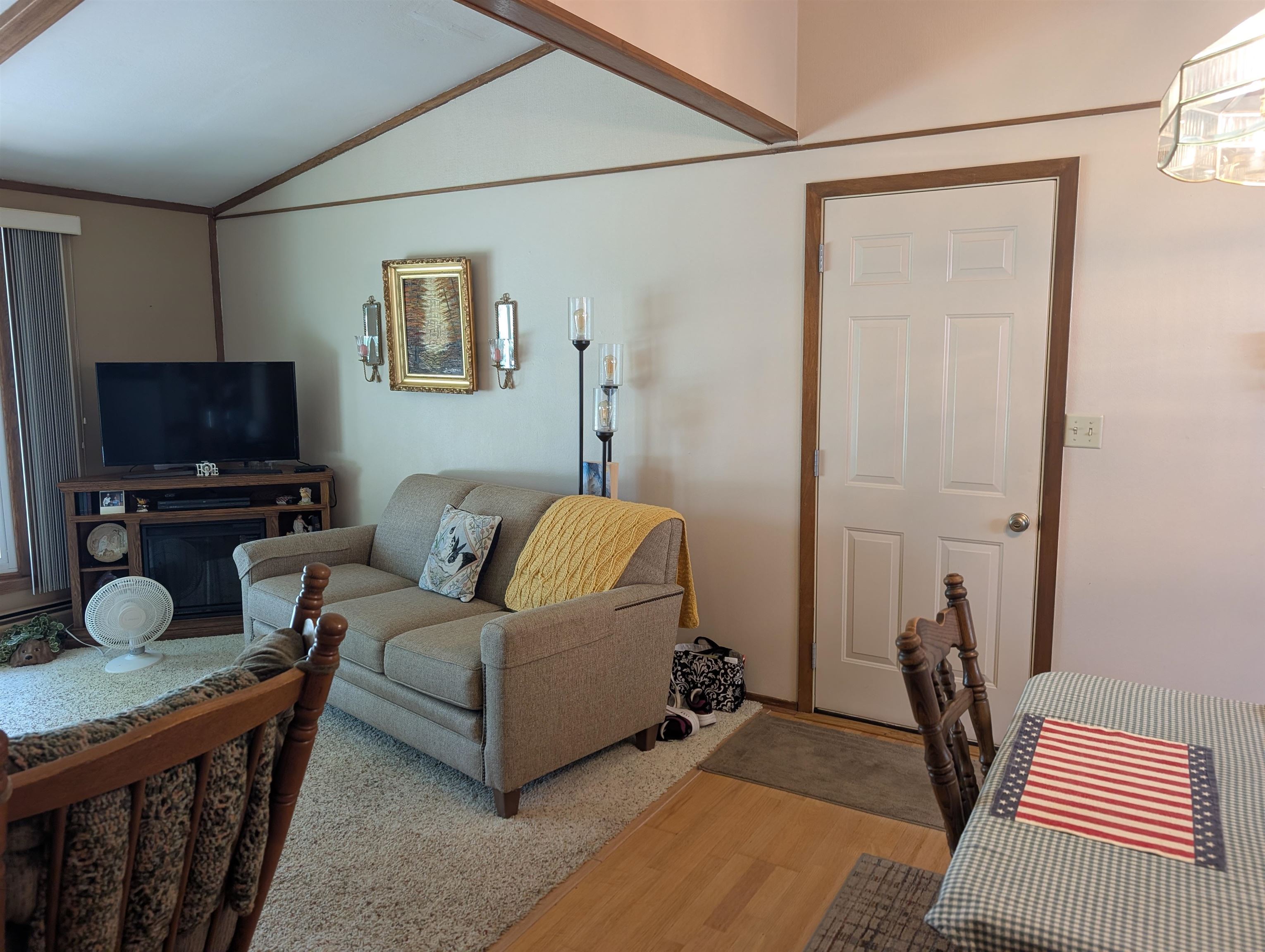 2235 BLUEJAY LANE, Kronenwetter, Wisconsin 54455, 3 Bedrooms Bedrooms, ,2 BathroomsBathrooms,Residential,For Sale,2235 BLUEJAY LANE,22603369