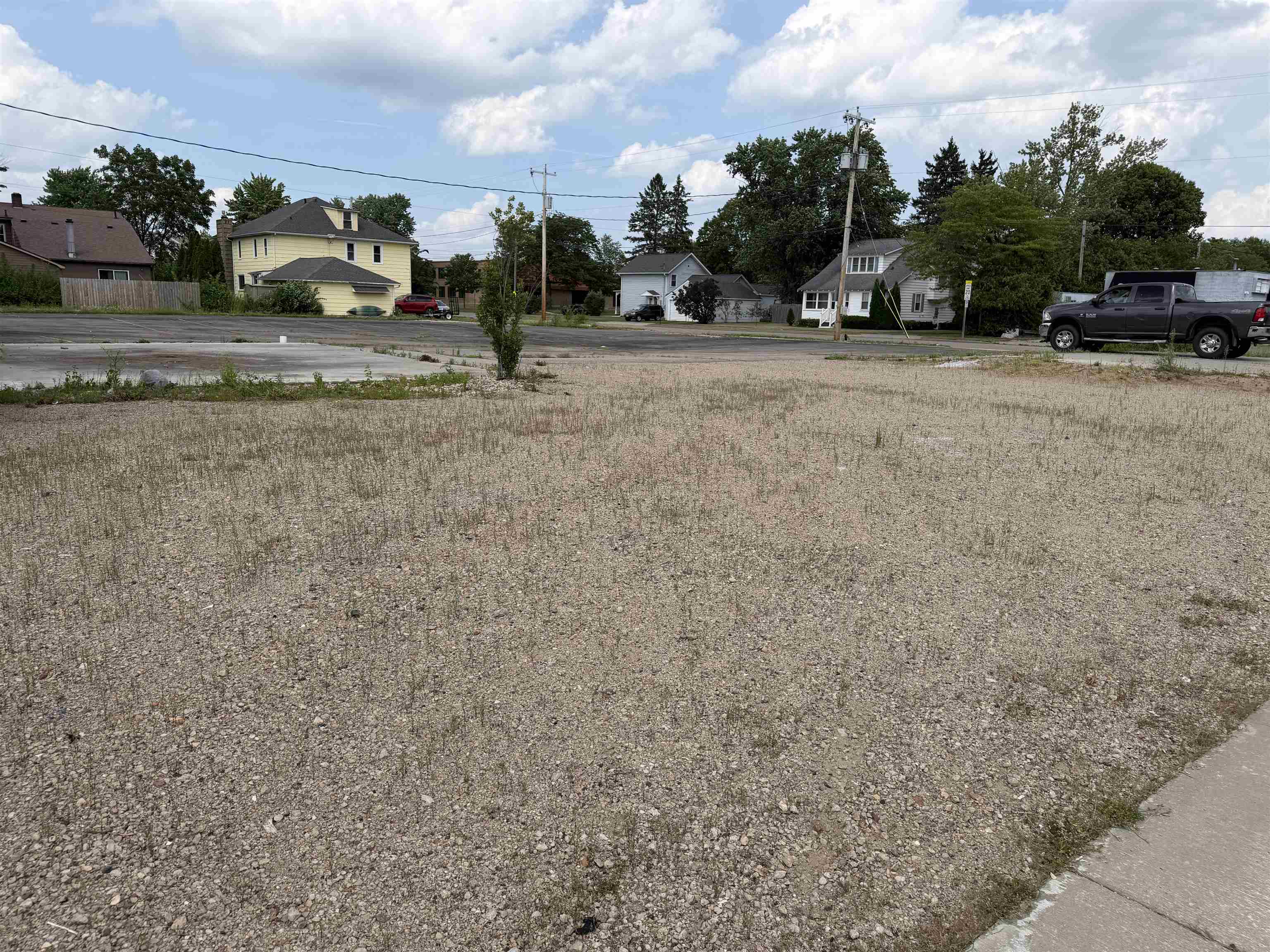 631 E GRAND AVENUE, Wisconsin Rapids, Wisconsin 54494, ,Land,For Sale,631 E GRAND AVENUE,22603370