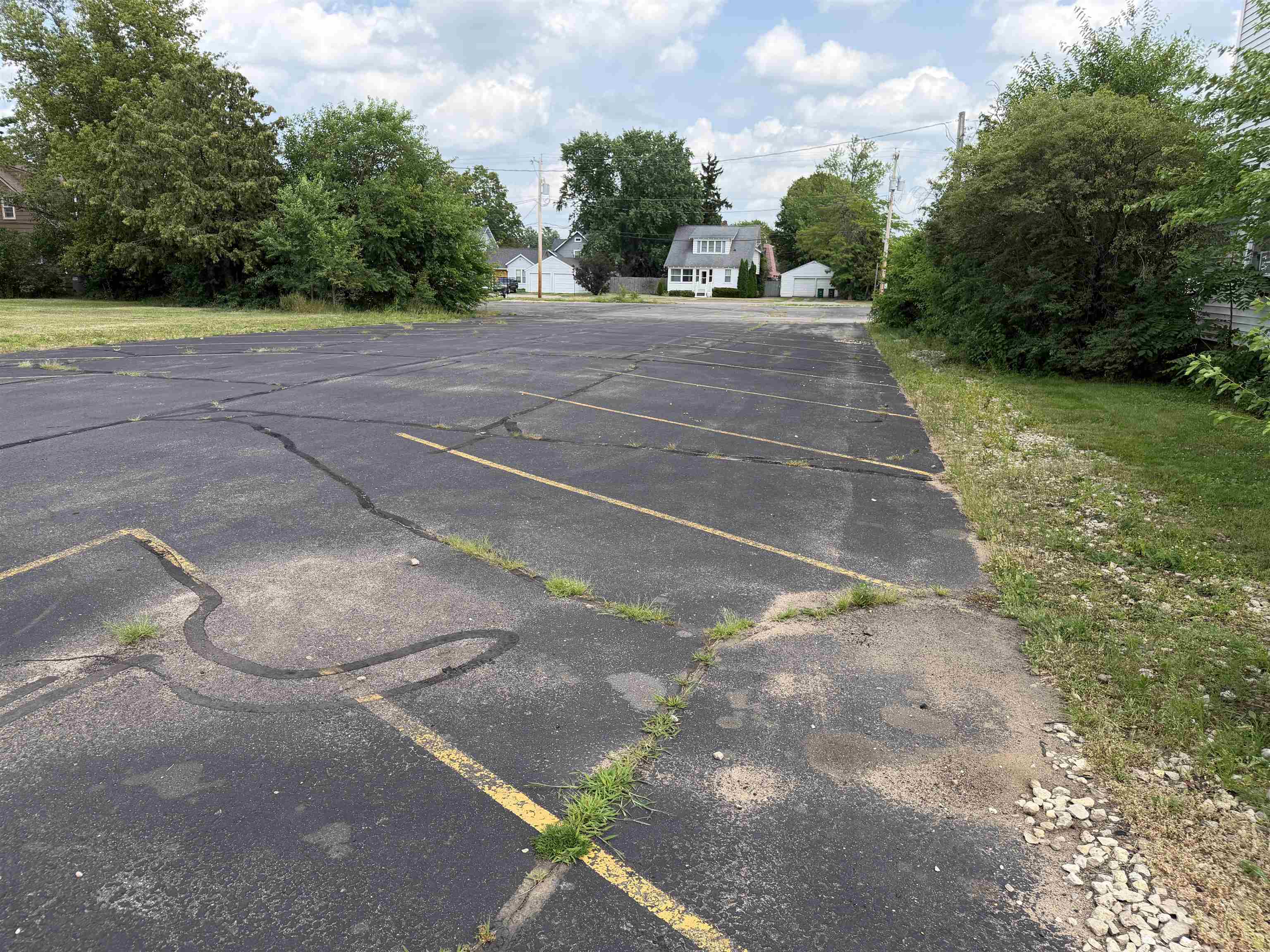 631 E GRAND AVENUE, Wisconsin Rapids, Wisconsin 54494, ,Land,For Sale,631 E GRAND AVENUE,22603370