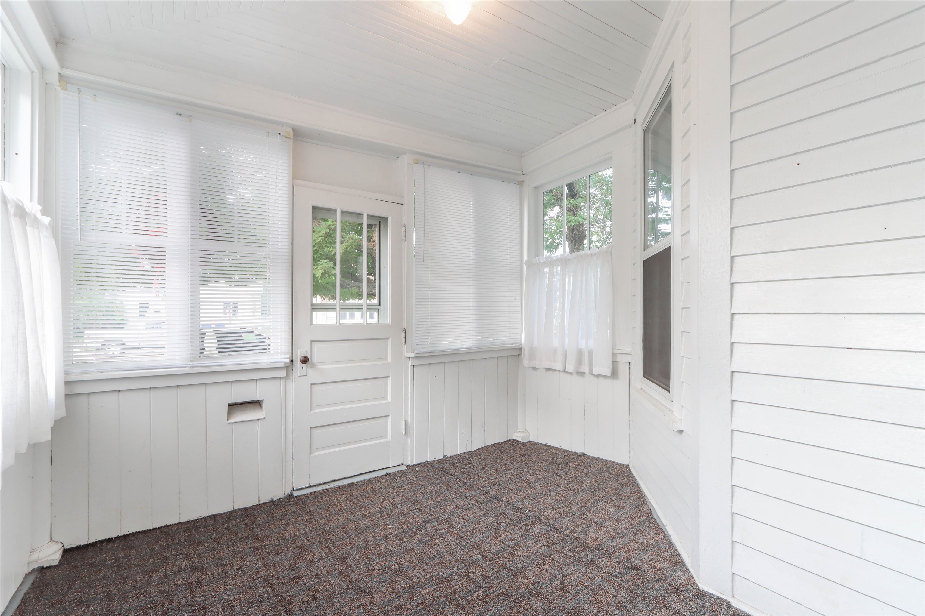 202 2ND STREET EAST, Merrill, Wisconsin 54452, 3 Bedrooms Bedrooms, ,1 BathroomBathrooms,Residential,For Sale,202 2ND STREET EAST,22603371