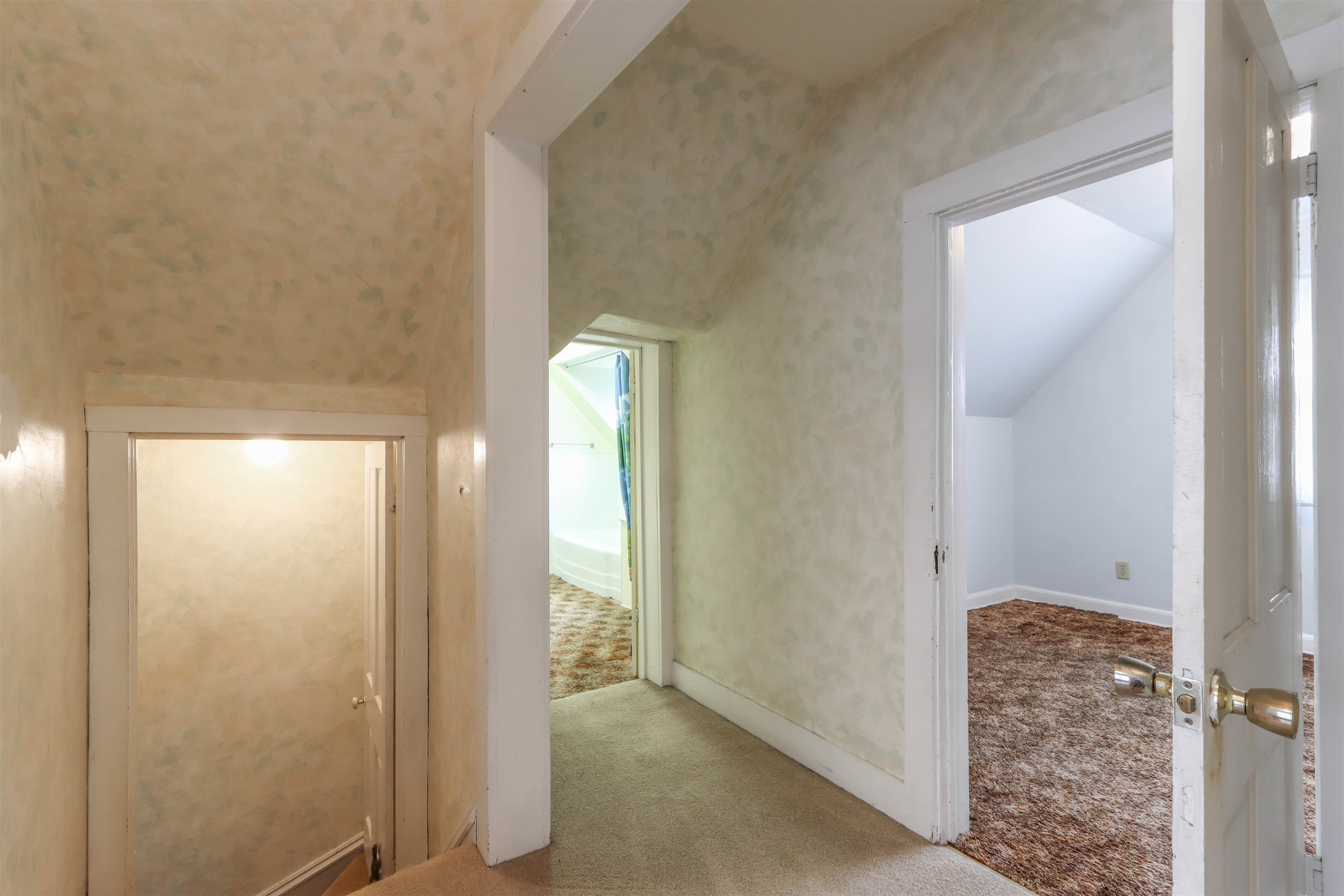 202 2ND STREET EAST, Merrill, Wisconsin 54452, 3 Bedrooms Bedrooms, ,1 BathroomBathrooms,Residential,For Sale,202 2ND STREET EAST,22603371