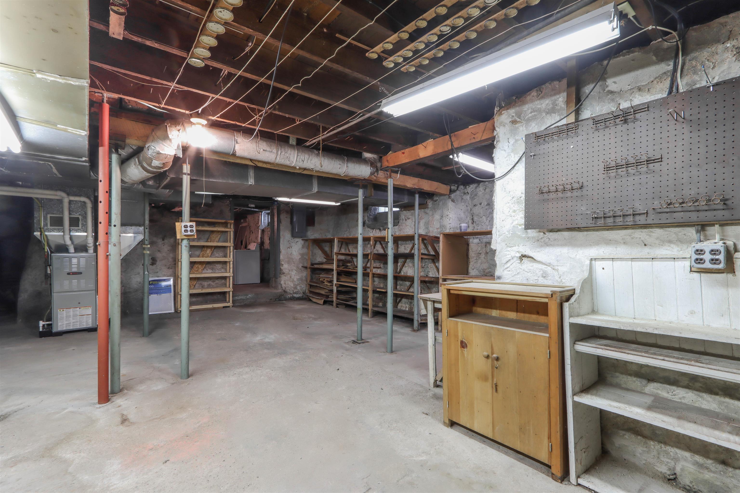 202 2ND STREET EAST, Merrill, Wisconsin 54452, 3 Bedrooms Bedrooms, ,1 BathroomBathrooms,Residential,For Sale,202 2ND STREET EAST,22603371