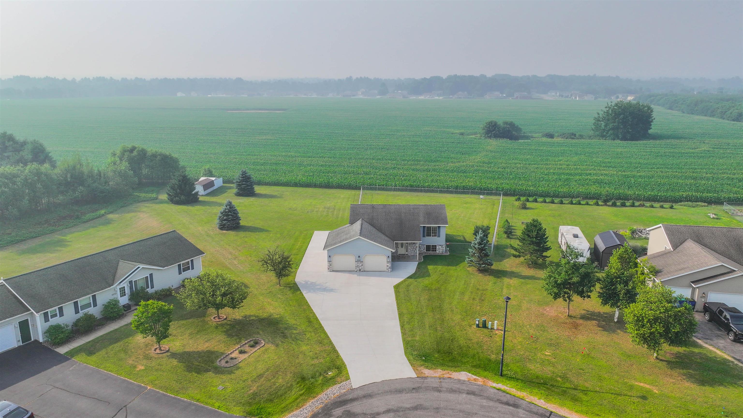 2581 GOLDEN EAGLE ROAD, Kronenwetter, Wisconsin 54455, 3 Bedrooms Bedrooms, ,2 BathroomsBathrooms,Residential,For Sale,2581 GOLDEN EAGLE ROAD,22603372