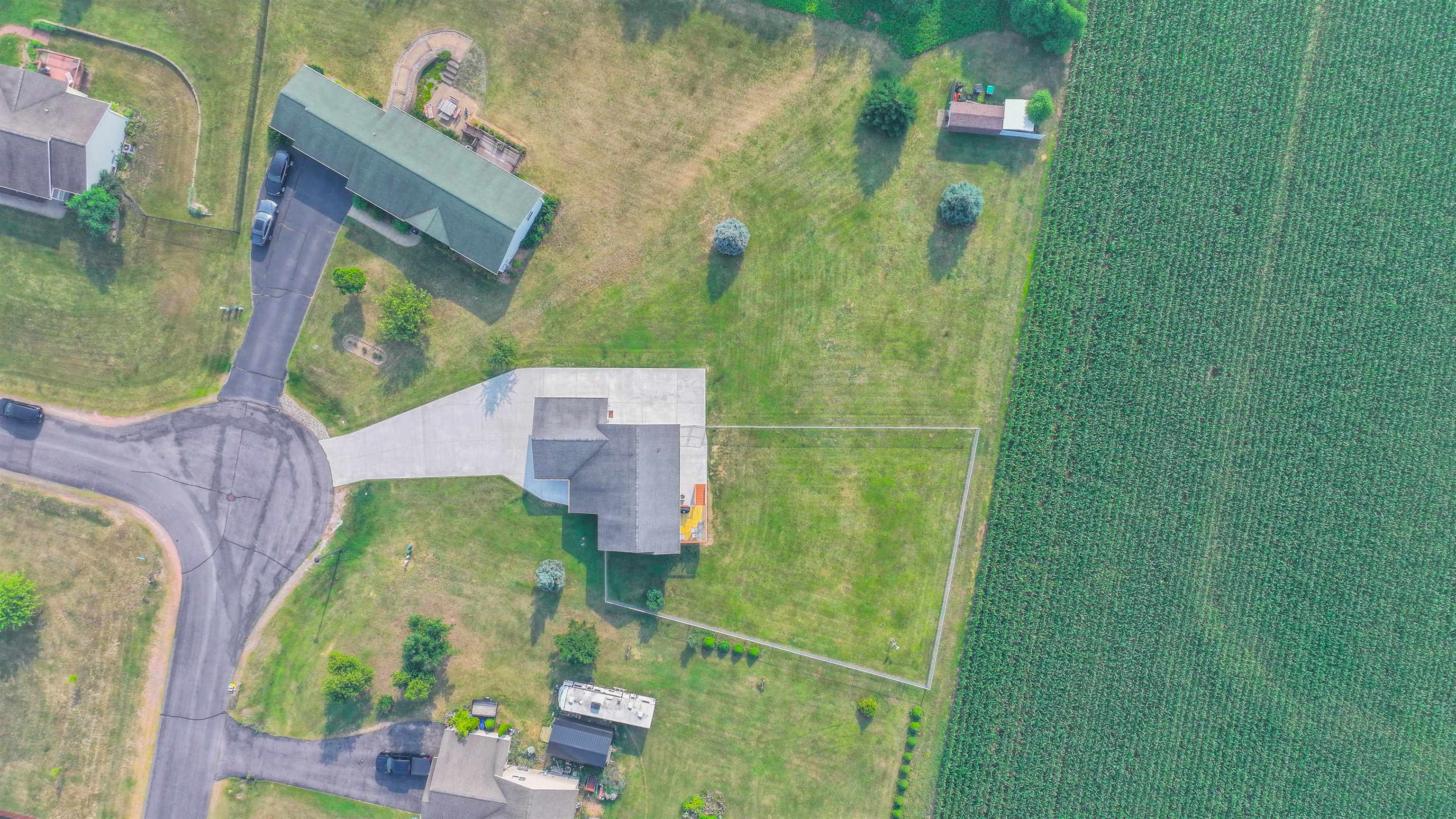 2581 GOLDEN EAGLE ROAD, Kronenwetter, Wisconsin 54455, 3 Bedrooms Bedrooms, ,2 BathroomsBathrooms,Residential,For Sale,2581 GOLDEN EAGLE ROAD,22603372