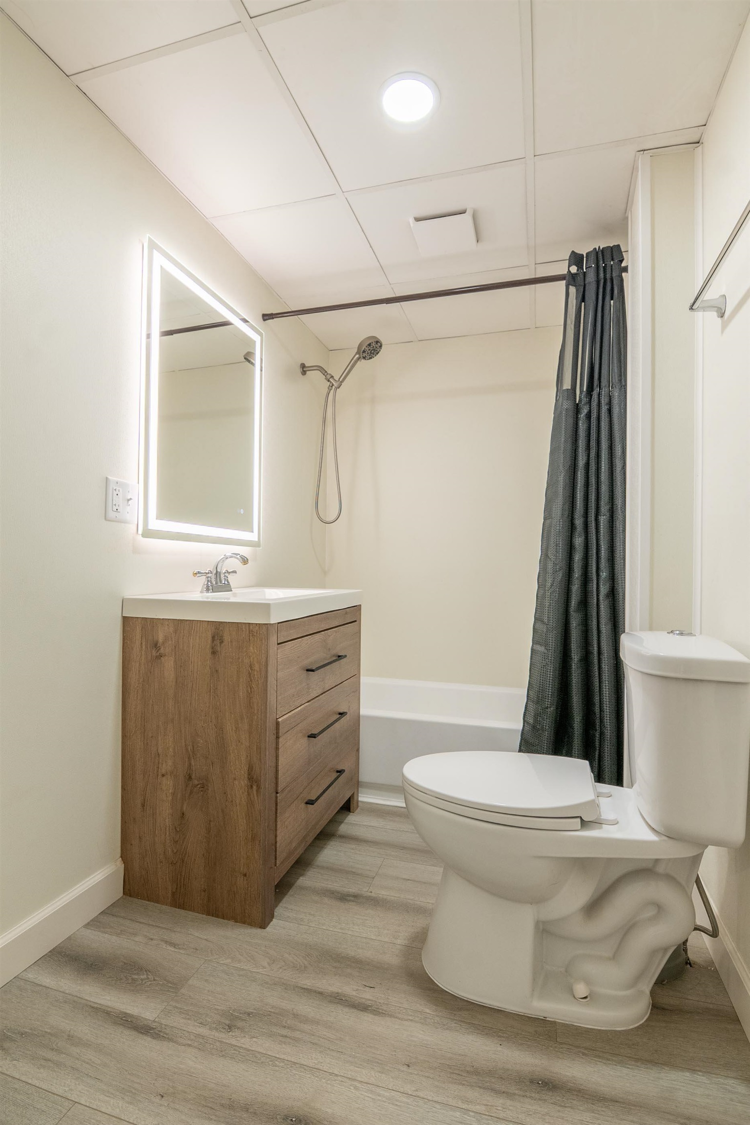 214 7TH STREET NORTH, Park Falls, Wisconsin 54552, 8 Bedrooms Bedrooms, ,5 BathroomsBathrooms,Residential,For Sale,214 7TH STREET NORTH,22603373