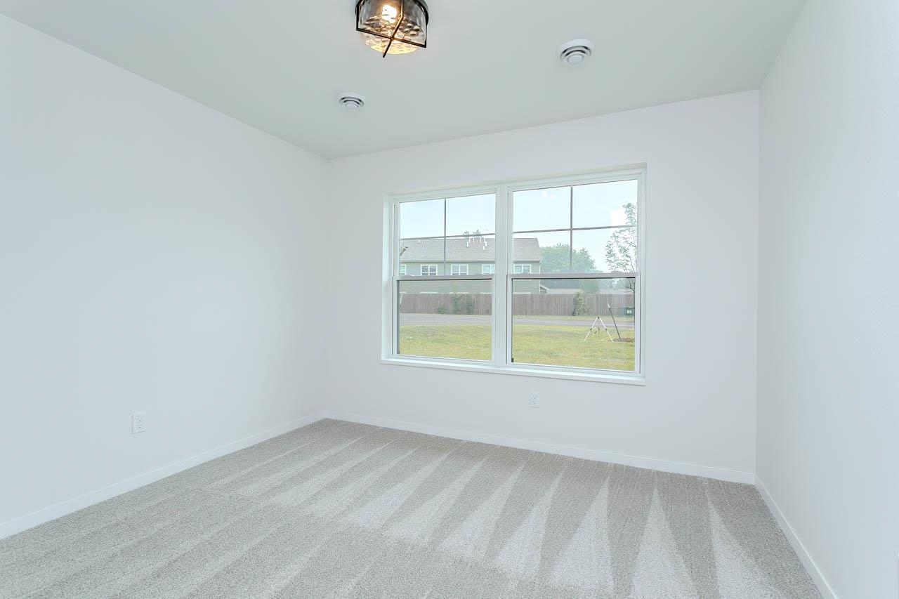 1394 PARK DRIVE, Schofield, Wisconsin 54476, 3 Bedrooms Bedrooms, 6 Rooms Rooms,2 BathroomsBathrooms,Residential,For Sale,1394 PARK DRIVE,22603375