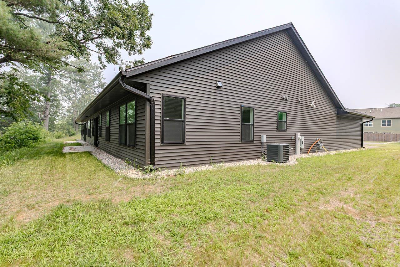 1394 PARK DRIVE, Schofield, Wisconsin 54476, 3 Bedrooms Bedrooms, 6 Rooms Rooms,2 BathroomsBathrooms,Residential,For Sale,1394 PARK DRIVE,22603375