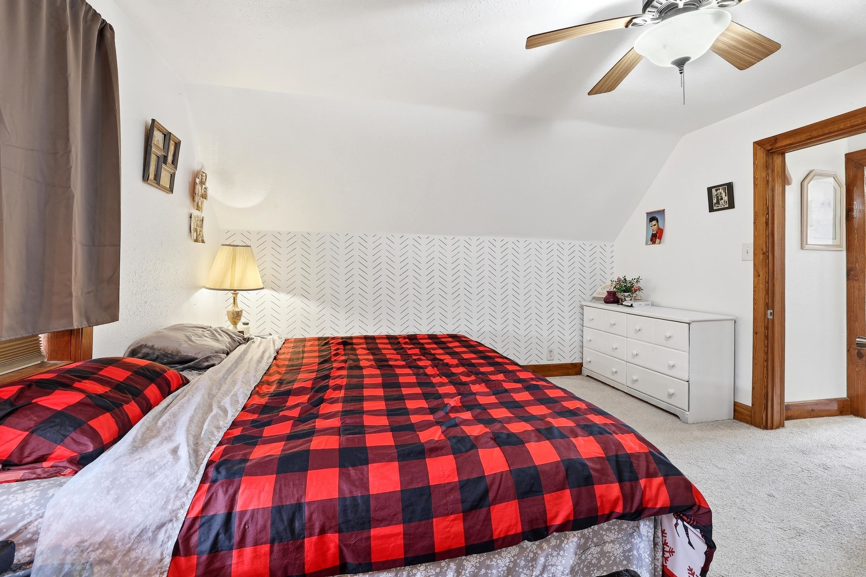 315 W DEPOT STREET, Marshfield, Wisconsin 54449, 3 Bedrooms Bedrooms, ,1 BathroomBathrooms,Residential,For Sale,315 W DEPOT STREET,22603376