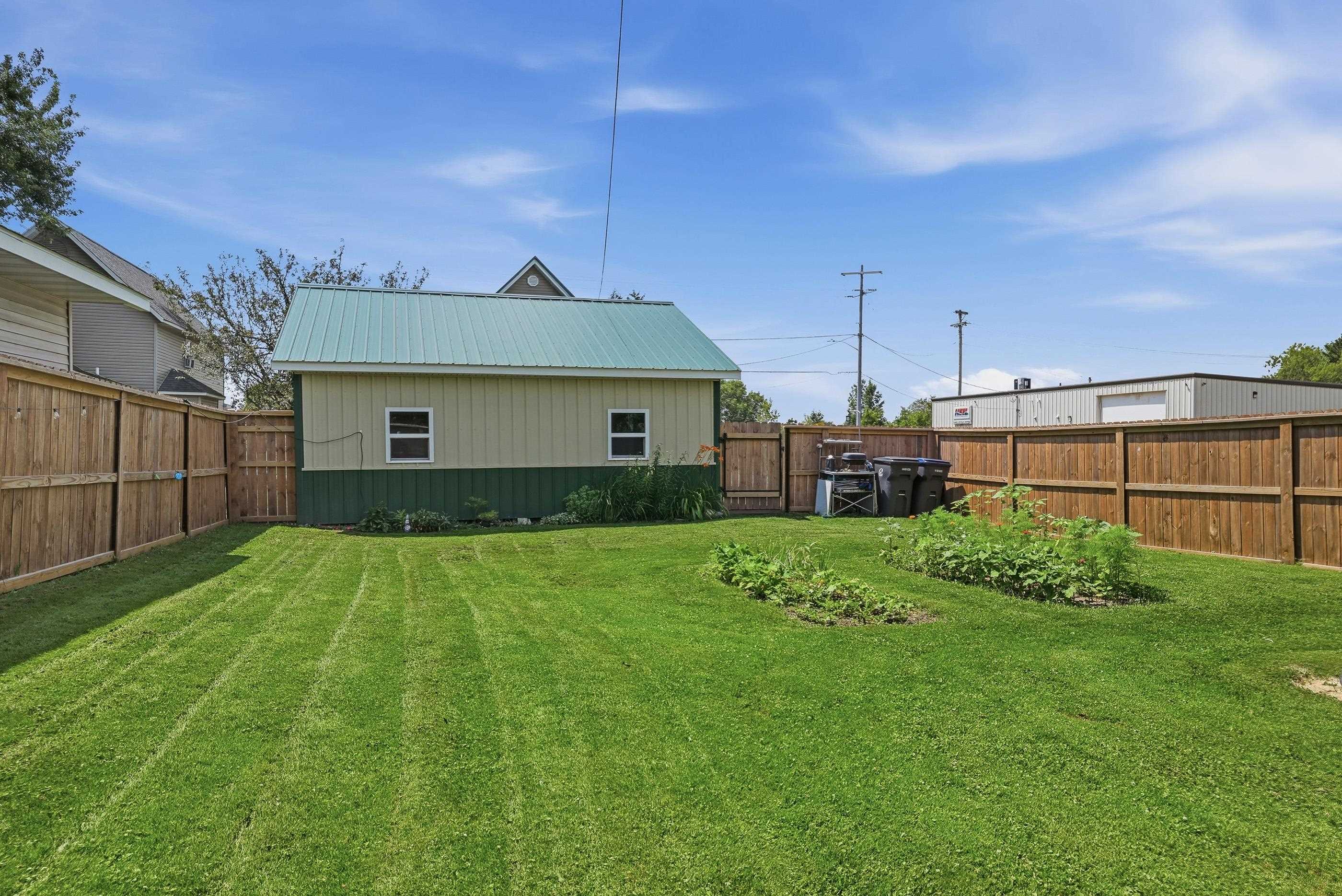 315 W DEPOT STREET, Marshfield, Wisconsin 54449, 3 Bedrooms Bedrooms, ,1 BathroomBathrooms,Residential,For Sale,315 W DEPOT STREET,22603376