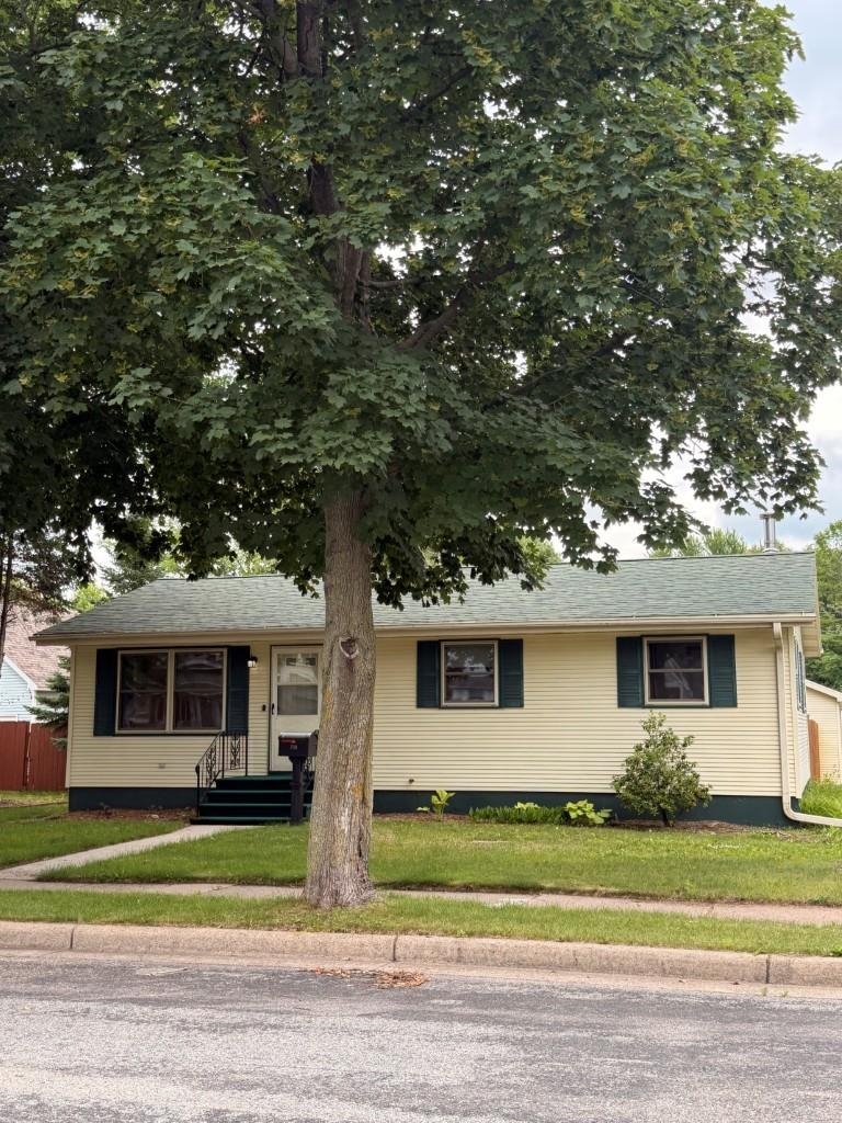 708 7TH STREET, Mosinee, Wisconsin 54455, 3 Bedrooms Bedrooms, ,1 BathroomBathrooms,Residential,For Sale,708 7TH STREET,22603378