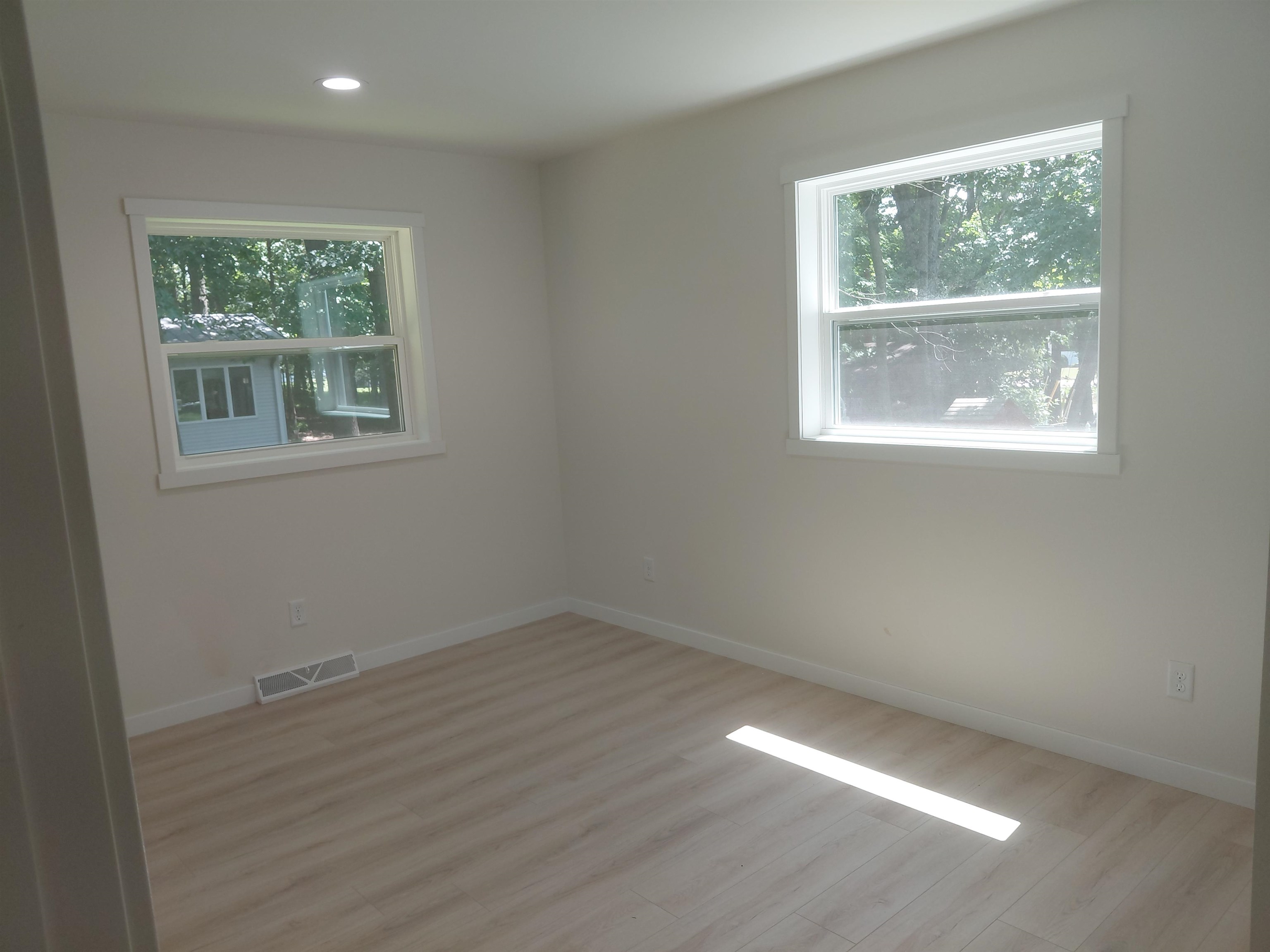 701 MUNES STREET, Athens, Wisconsin 54411, 3 Bedrooms Bedrooms, ,2 BathroomsBathrooms,Residential,For Sale,701 MUNES STREET,22603380
