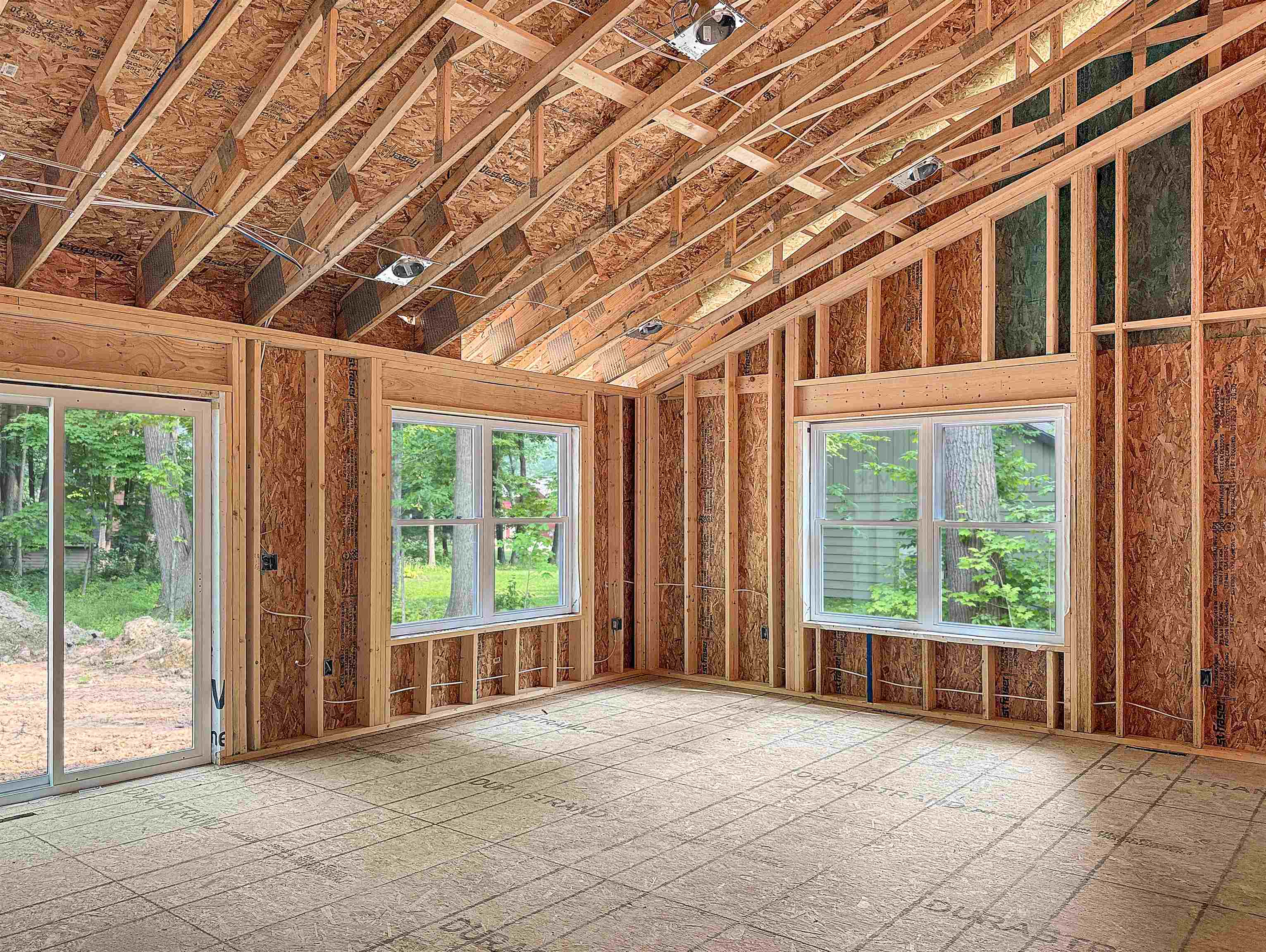 809 S MARYKNOLL AVENUE, Marshfield, Wisconsin 54449, 3 Bedrooms Bedrooms, ,2 BathroomsBathrooms,Residential,For Sale,809 S MARYKNOLL AVENUE,22603383