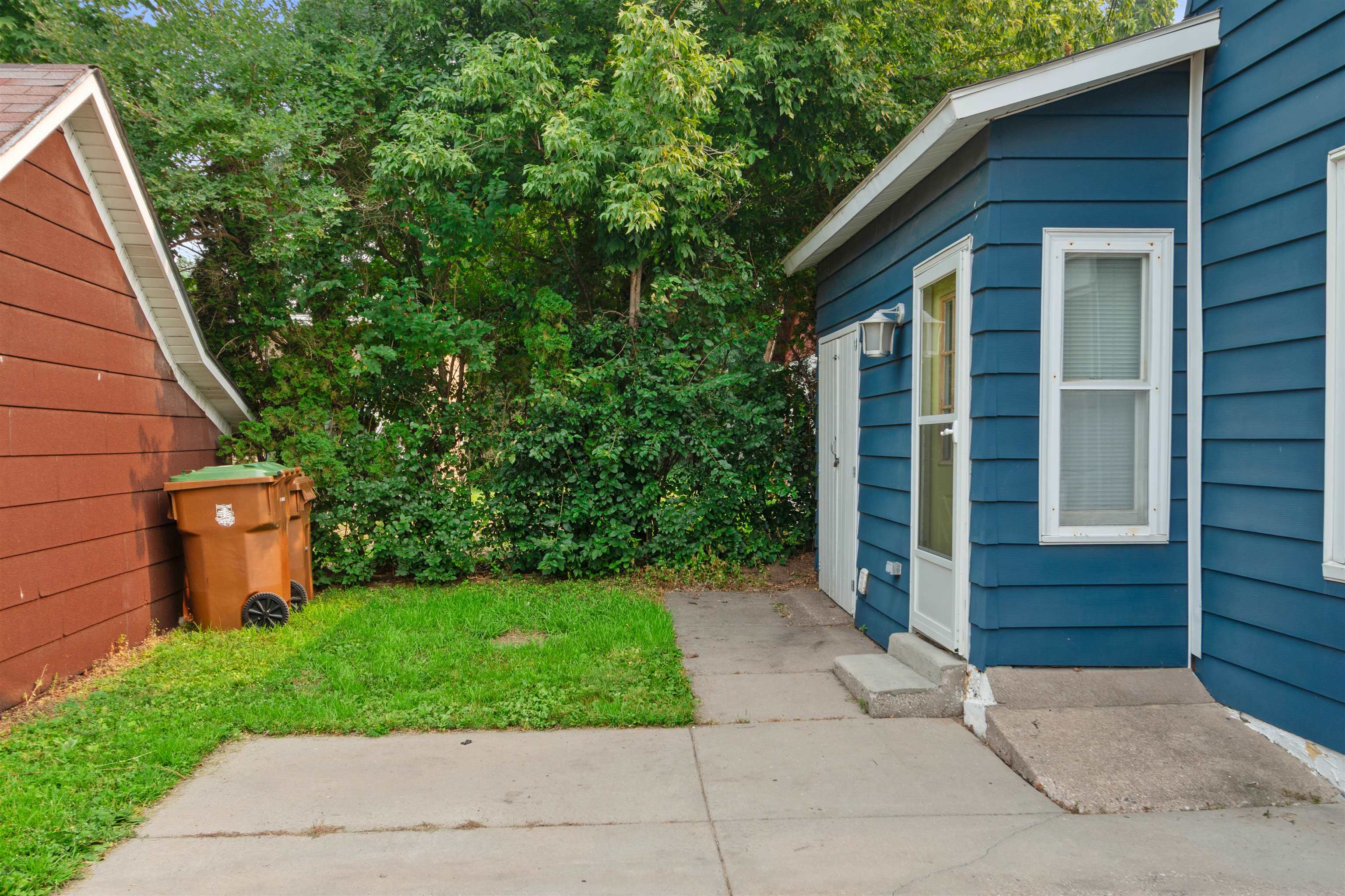 1808 ELLIS STREET, Stevens Point, Wisconsin 54481, 2 Bedrooms Bedrooms, ,1 BathroomBathrooms,Residential,For Sale,1808 ELLIS STREET,22603387
