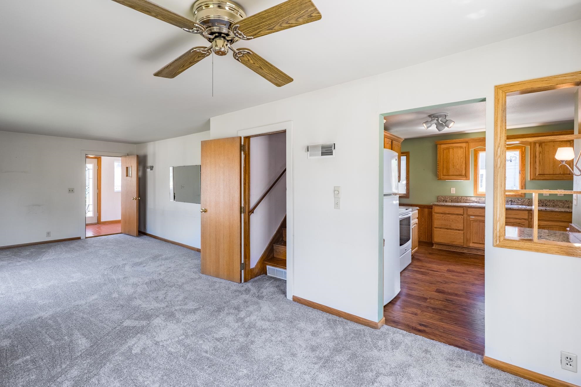 507 E 5TH STREET, Owen, Wisconsin 54460, 5 Bedrooms Bedrooms, ,1 BathroomBathrooms,Residential,For Sale,507 E 5TH STREET,22603388