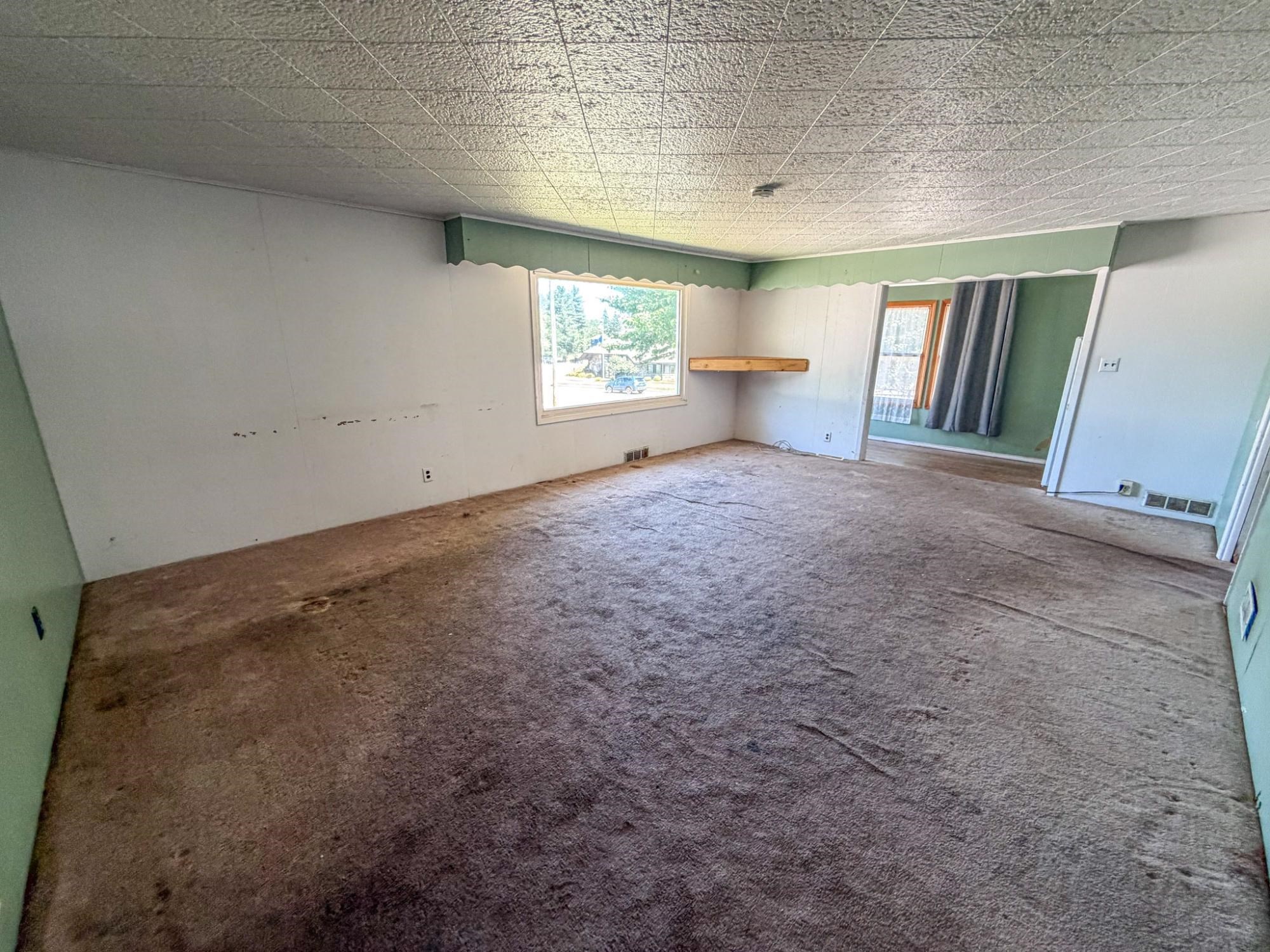 914 S 4TH AVENUE SOUTH, Park Falls, Wisconsin 54552, ,Commercial/industrial,For Sale,914 S 4TH AVENUE SOUTH,22603390