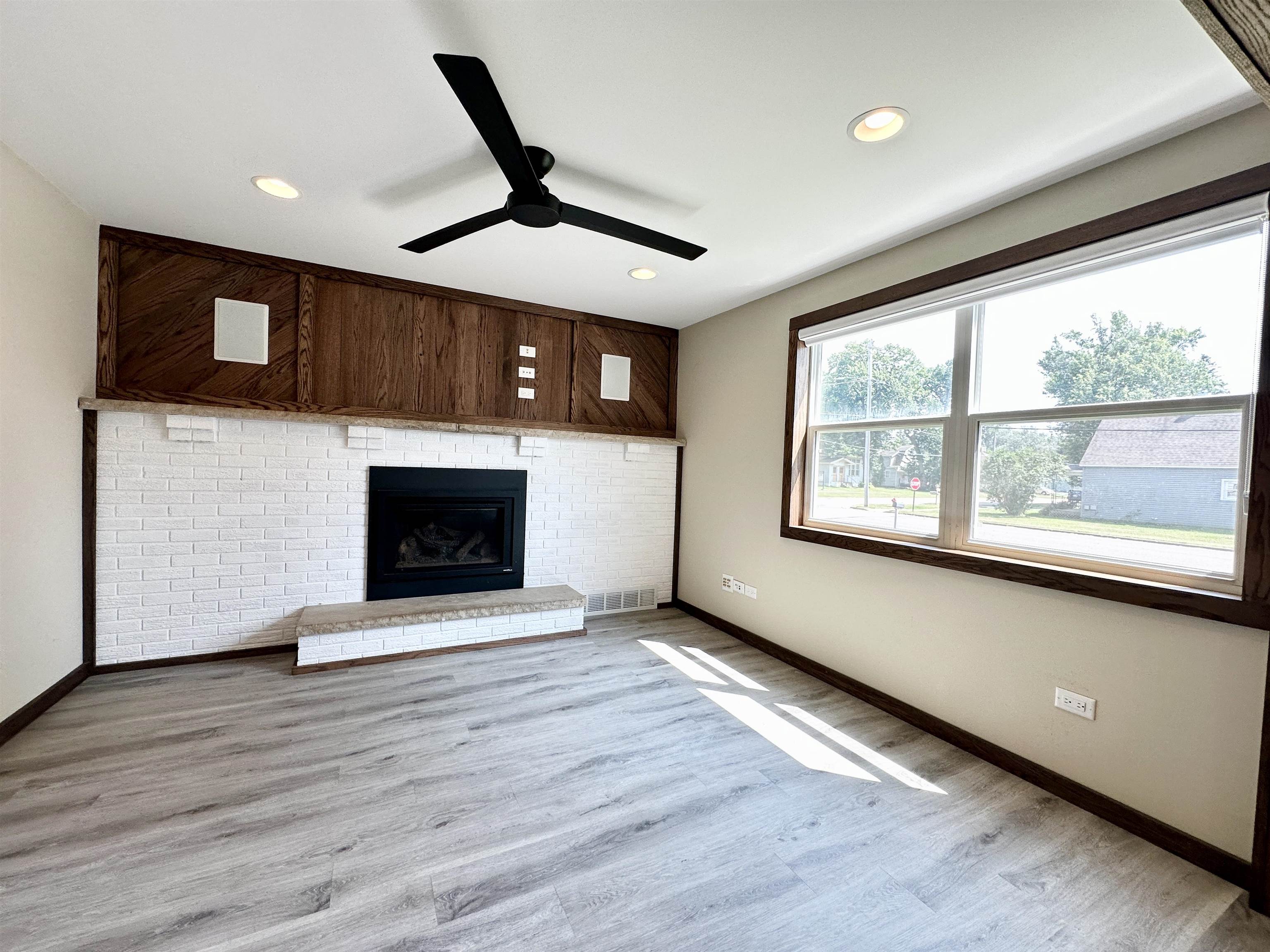 804 NORTH AVENUE, Antigo, Wisconsin 54409, 3 Bedrooms Bedrooms, ,2 BathroomsBathrooms,Residential,For Sale,804 NORTH AVENUE,22603402