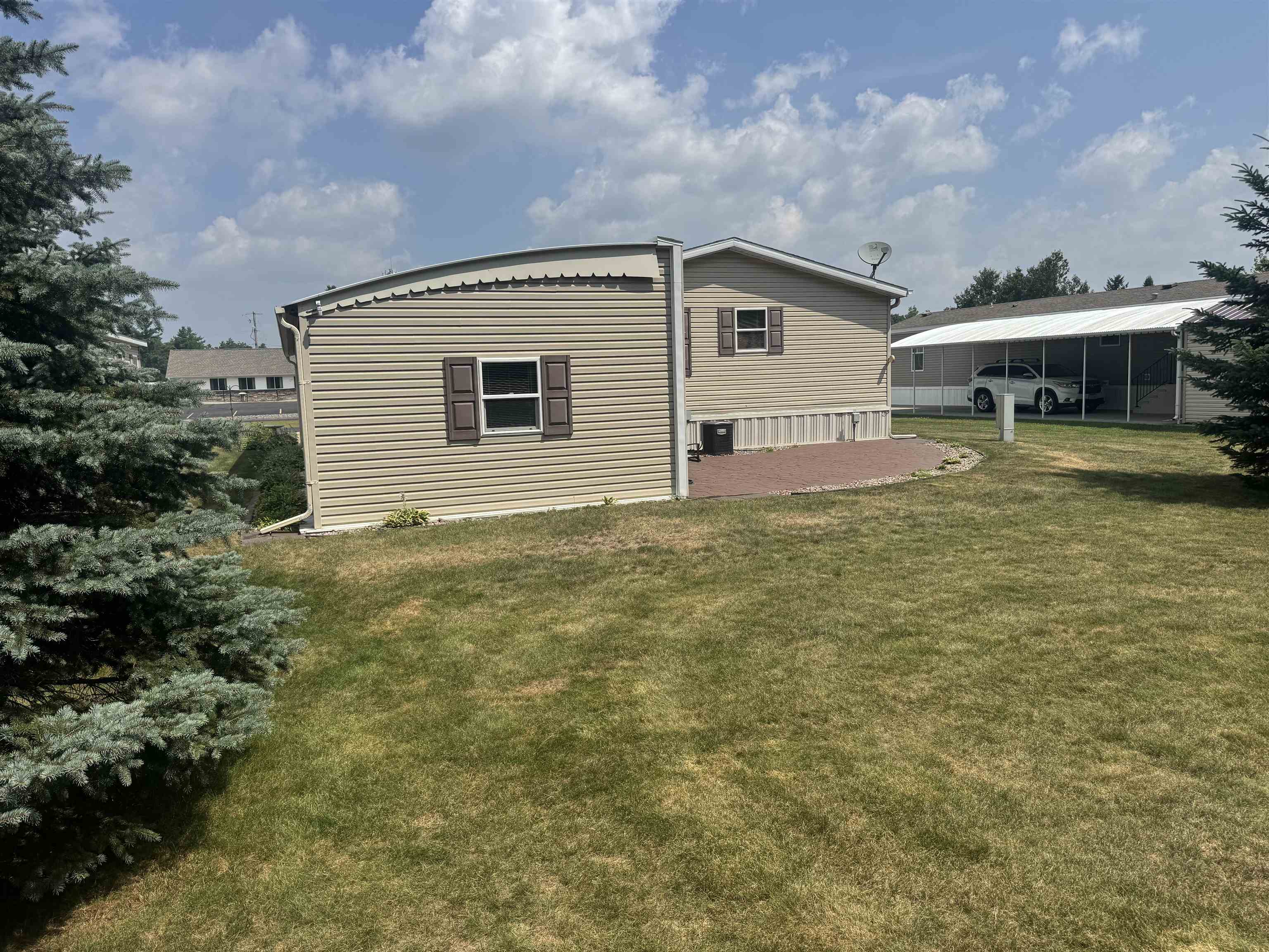 8311 S STATE HIGHWAY 13, Wisconsin Rapids, Wisconsin 54494, 2 Bedrooms Bedrooms, ,2 BathroomsBathrooms,Residential,For Sale,8311 S STATE HIGHWAY 13,22603403