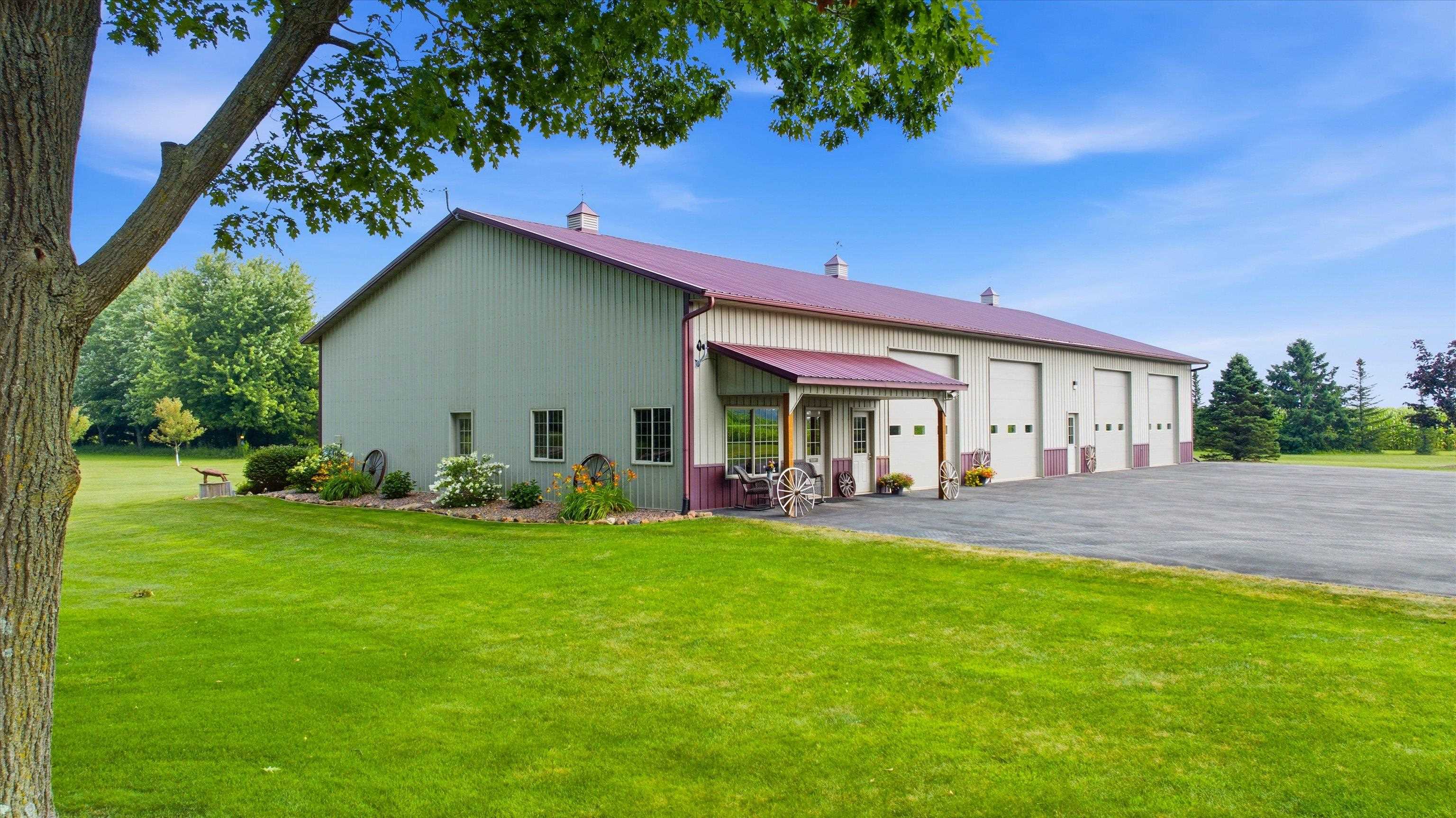 9432 STATE HIGHWAY 186, Auburndale, Wisconsin 54412, 3 Bedrooms Bedrooms, ,2 BathroomsBathrooms,Residential,For Sale,9432 STATE HIGHWAY 186,22603407
