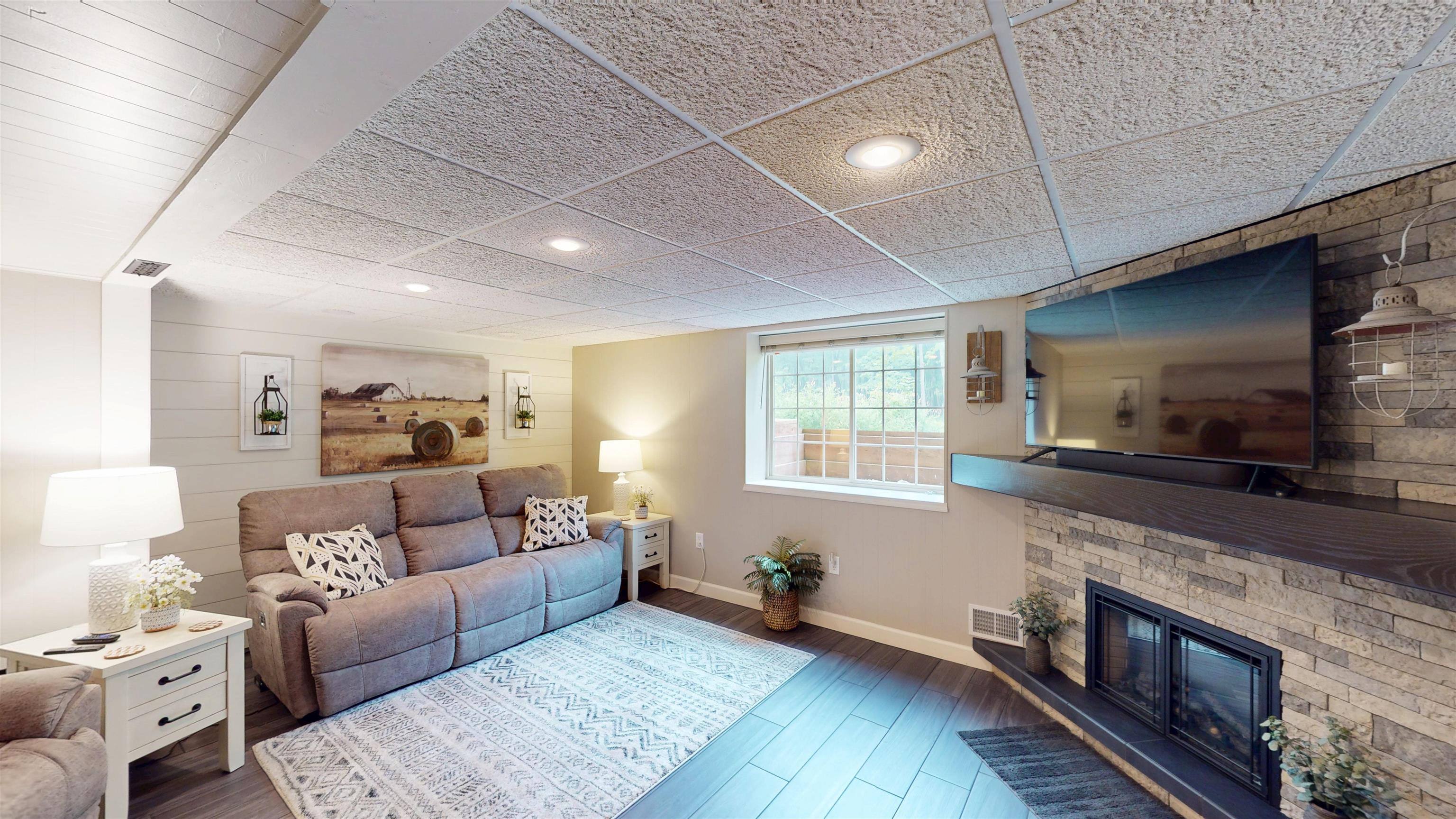 9432 STATE HIGHWAY 186, Auburndale, Wisconsin 54412, 3 Bedrooms Bedrooms, ,2 BathroomsBathrooms,Residential,For Sale,9432 STATE HIGHWAY 186,22603407