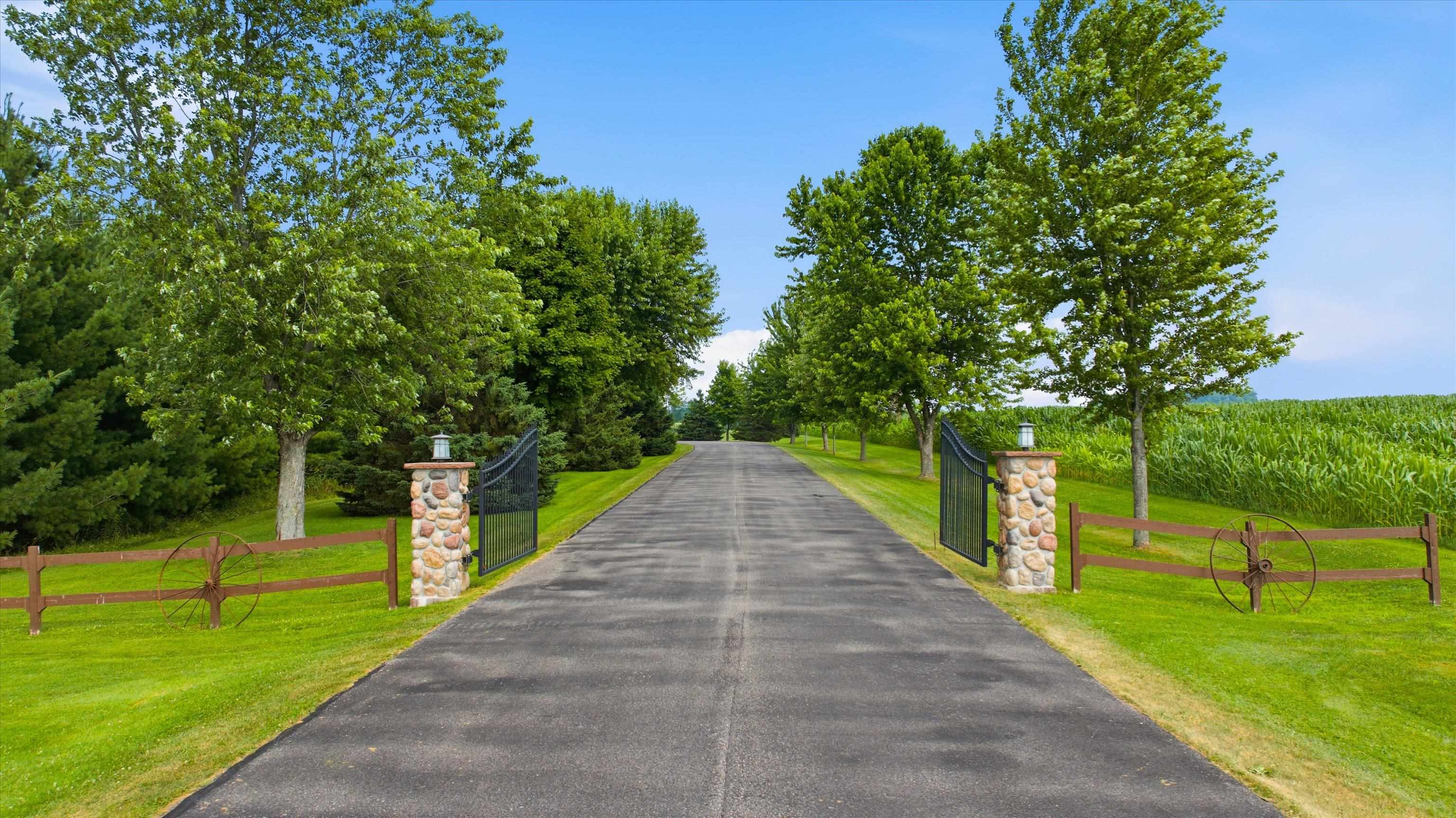 9432 STATE HIGHWAY 186, Auburndale, Wisconsin 54412, 3 Bedrooms Bedrooms, ,2 BathroomsBathrooms,Residential,For Sale,9432 STATE HIGHWAY 186,22603407