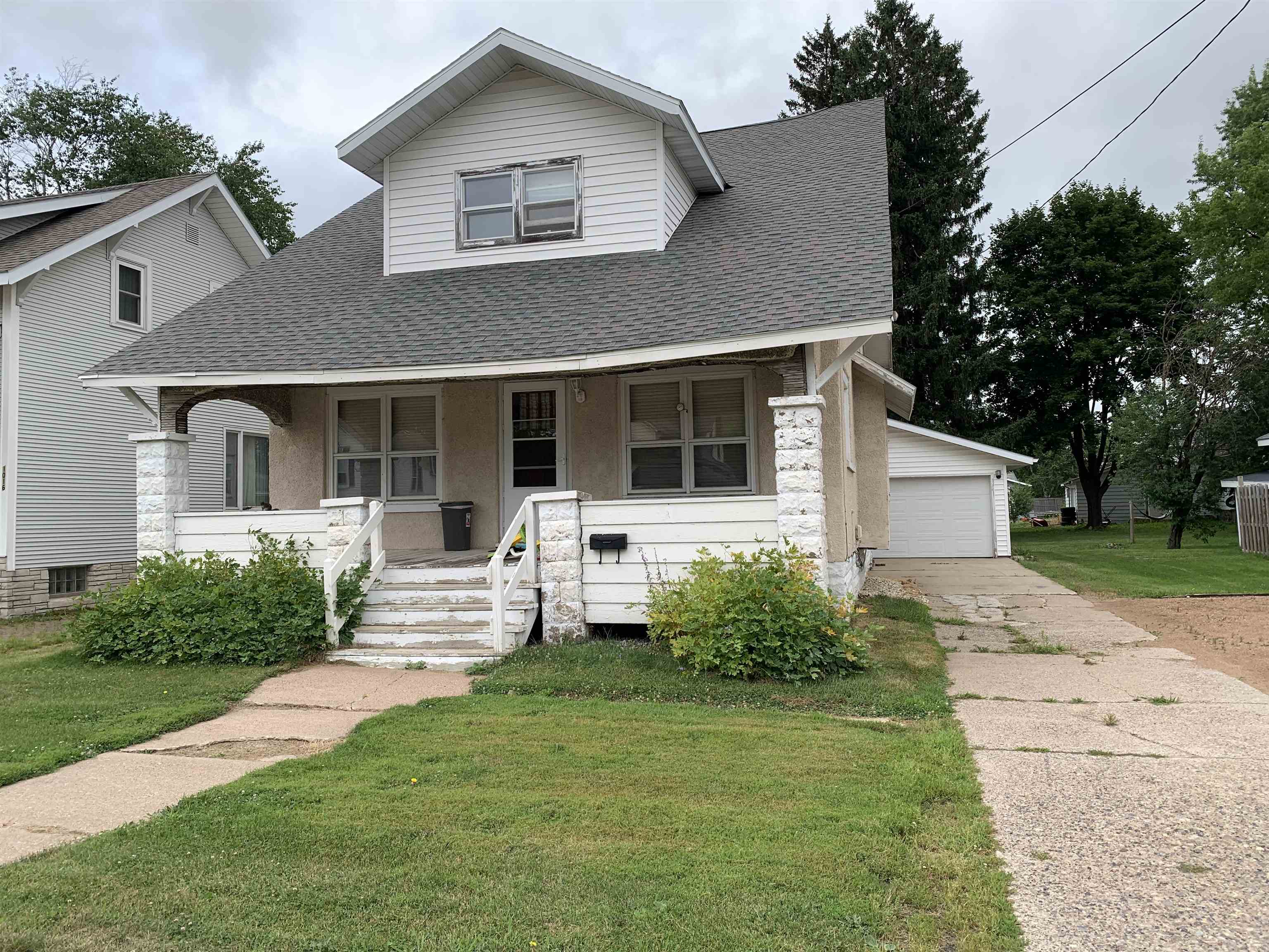 1012 7TH AVENUE, Antigo, Wisconsin 54409, 4 Bedrooms Bedrooms, ,1 BathroomBathrooms,Residential,For Sale,1012 7TH AVENUE,22603421
