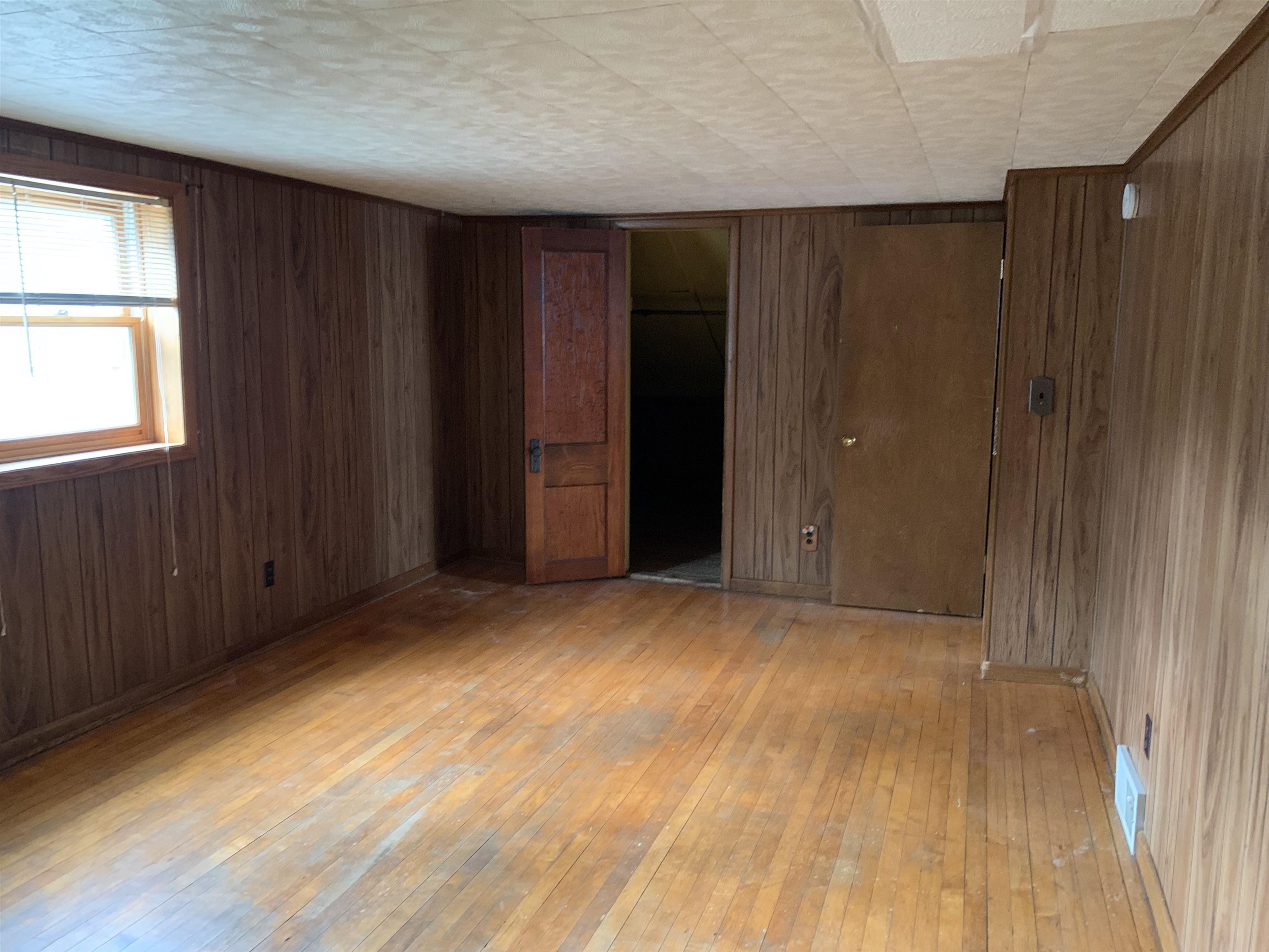 1012 7TH AVENUE, Antigo, Wisconsin 54409, 4 Bedrooms Bedrooms, ,1 BathroomBathrooms,Residential,For Sale,1012 7TH AVENUE,22603421