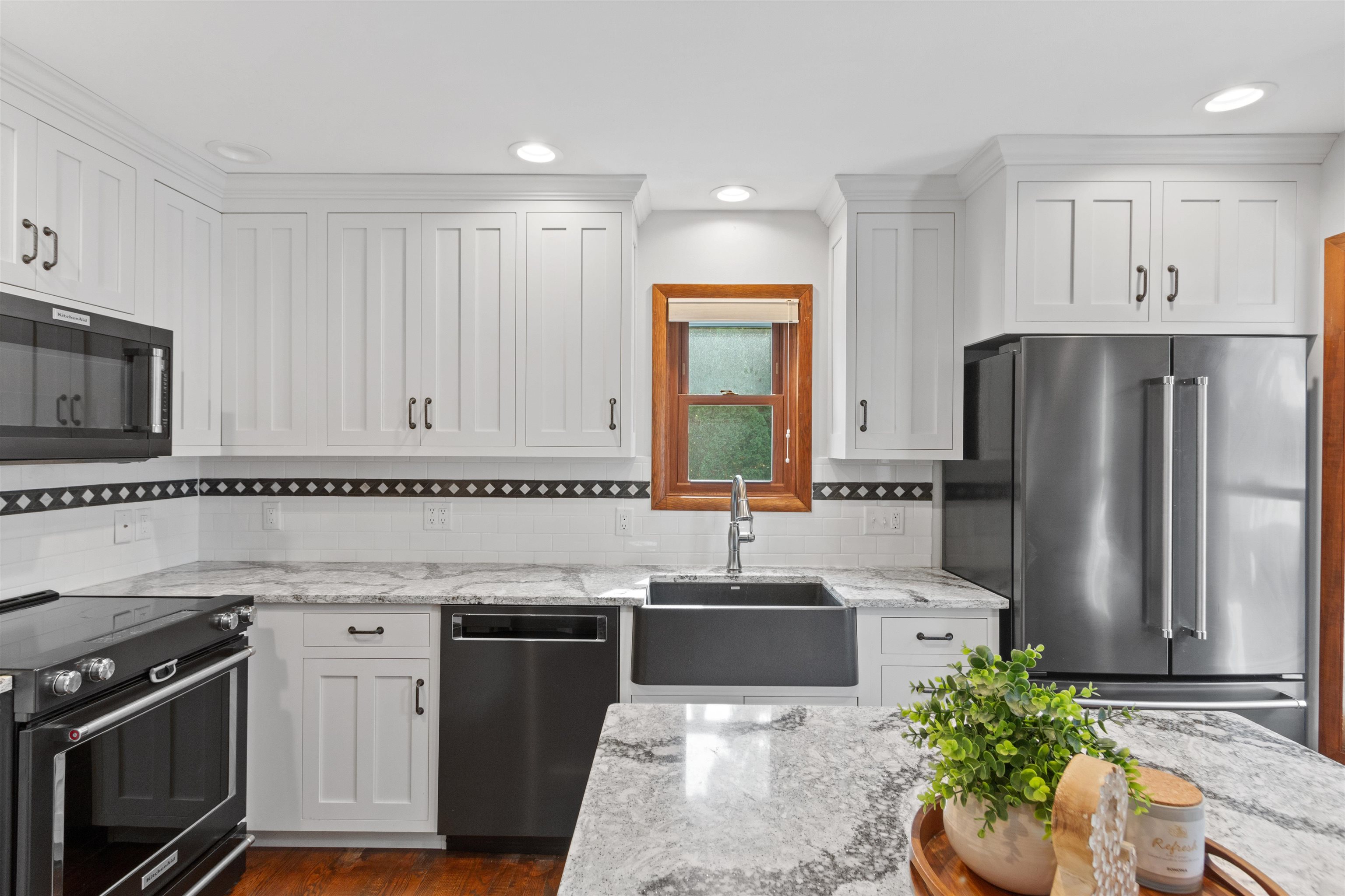 825 WESTON AVENUE, Wausau, Wisconsin 54403, 2 Bedrooms Bedrooms, ,2 BathroomsBathrooms,Residential,For Sale,825 WESTON AVENUE,22603422