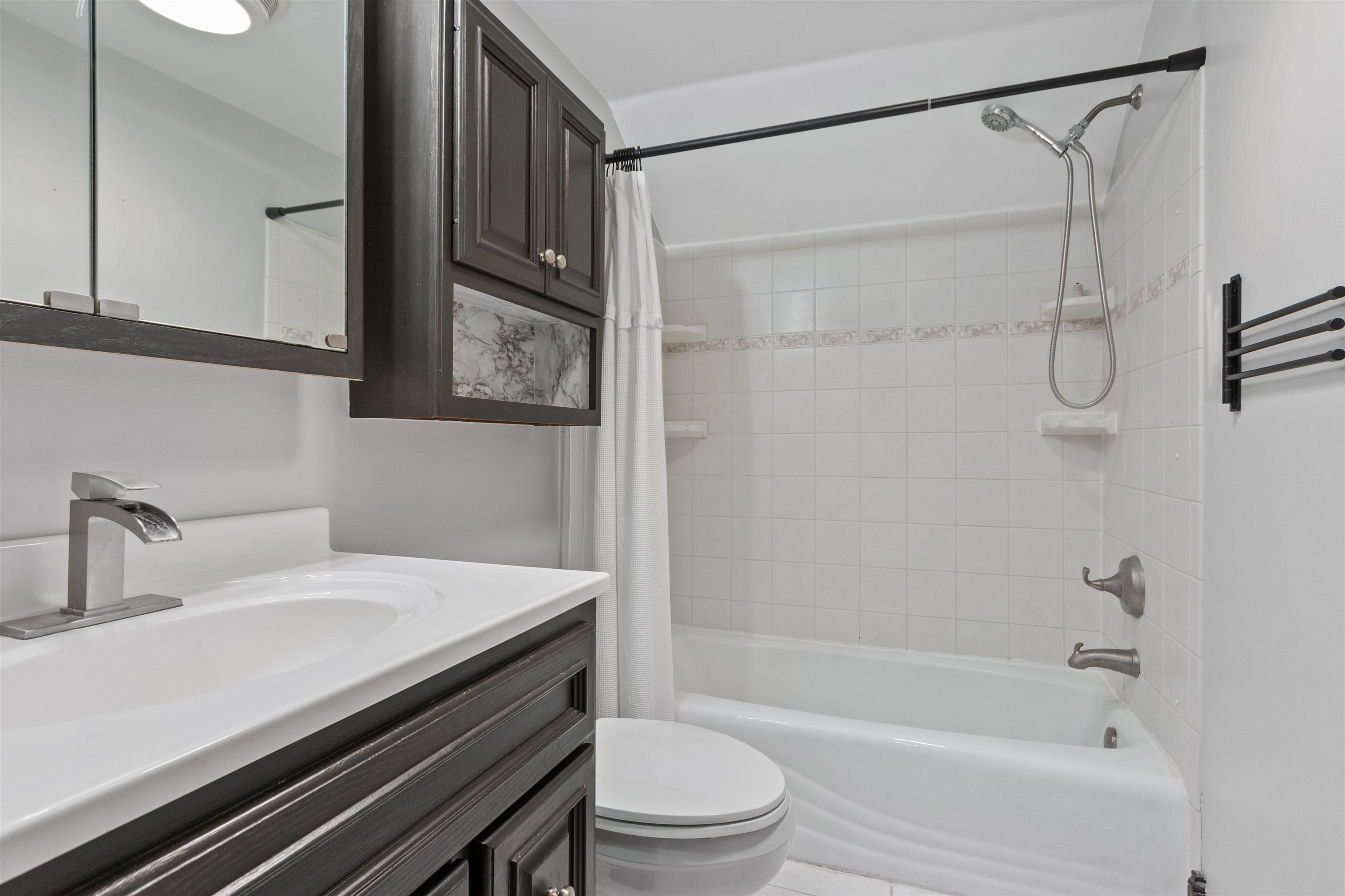 825 WESTON AVENUE, Wausau, Wisconsin 54403, 2 Bedrooms Bedrooms, ,2 BathroomsBathrooms,Residential,For Sale,825 WESTON AVENUE,22603422