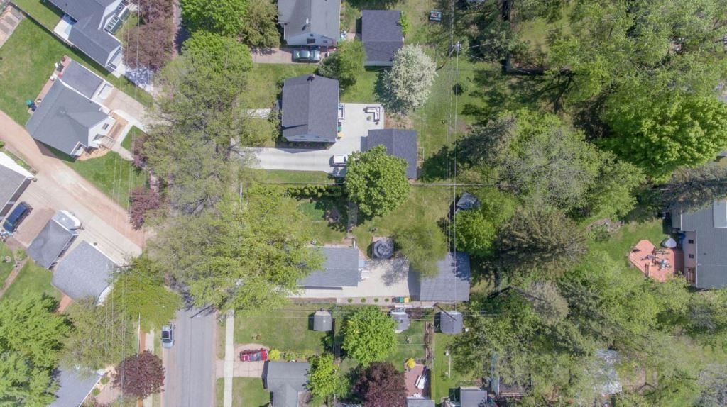825 WESTON AVENUE, Wausau, Wisconsin 54403, 2 Bedrooms Bedrooms, ,2 BathroomsBathrooms,Residential,For Sale,825 WESTON AVENUE,22603422