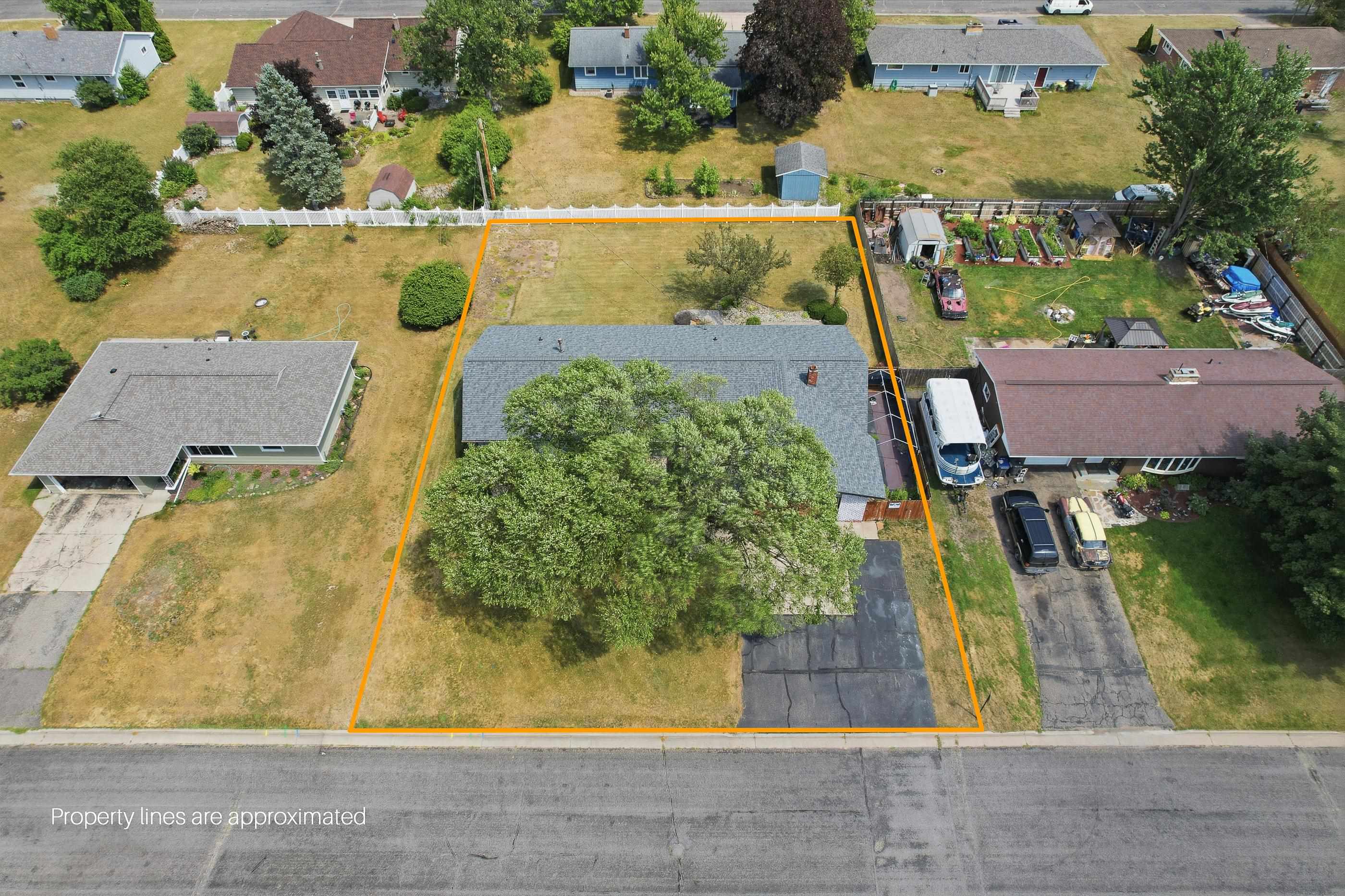 3811 CLIFF STREET, Wisconsin Rapids, Wisconsin 54494, 3 Bedrooms Bedrooms, ,2 BathroomsBathrooms,Residential,For Sale,3811 CLIFF STREET,22603425