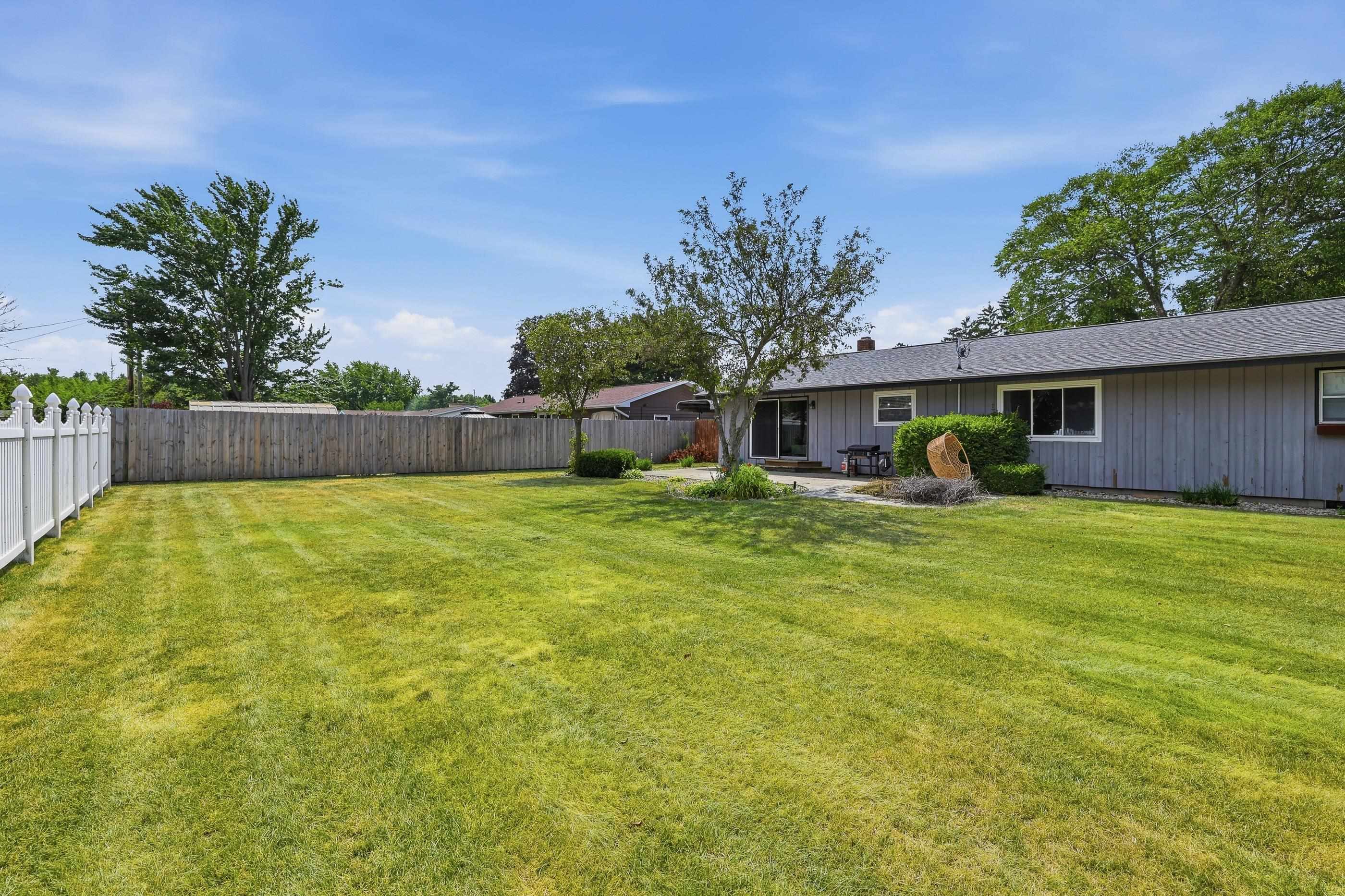 3811 CLIFF STREET, Wisconsin Rapids, Wisconsin 54494, 3 Bedrooms Bedrooms, ,2 BathroomsBathrooms,Residential,For Sale,3811 CLIFF STREET,22603425