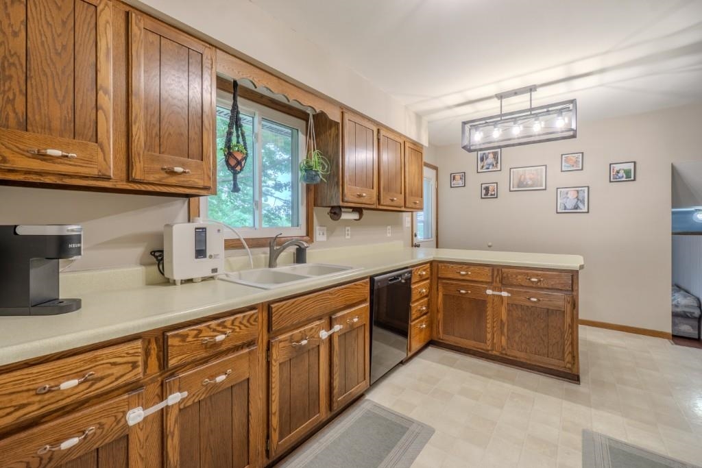1311 GREENHILL DRIVE, Wausau, Wisconsin 54401, 4 Bedrooms Bedrooms, ,2 BathroomsBathrooms,Residential,For Sale,1311 GREENHILL DRIVE,22603427