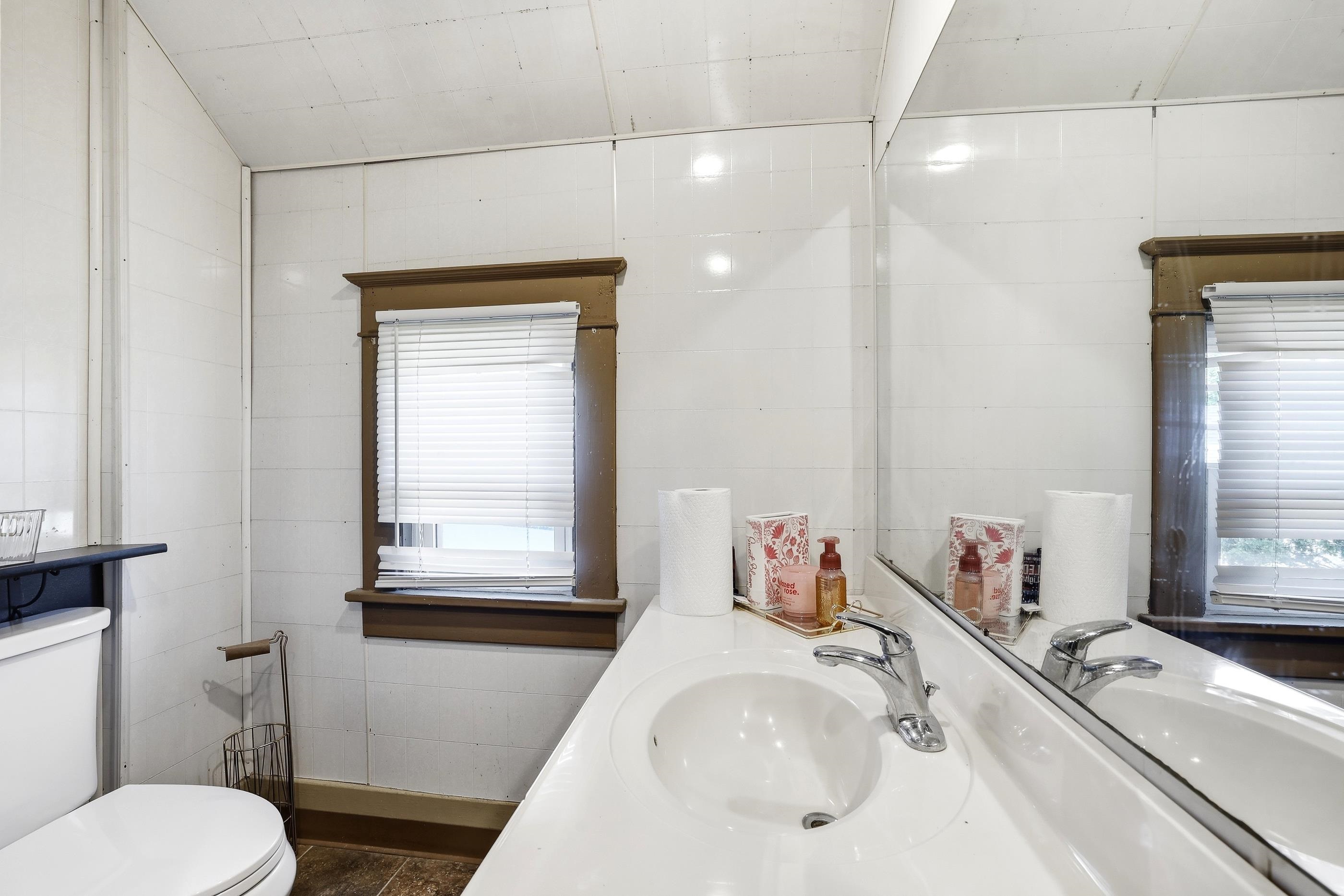 1632 DIVISION STREET, Stevens Point, Wisconsin 54481, 4 Bedrooms Bedrooms, ,2 BathroomsBathrooms,Residential,For Sale,1632 DIVISION STREET,22603428