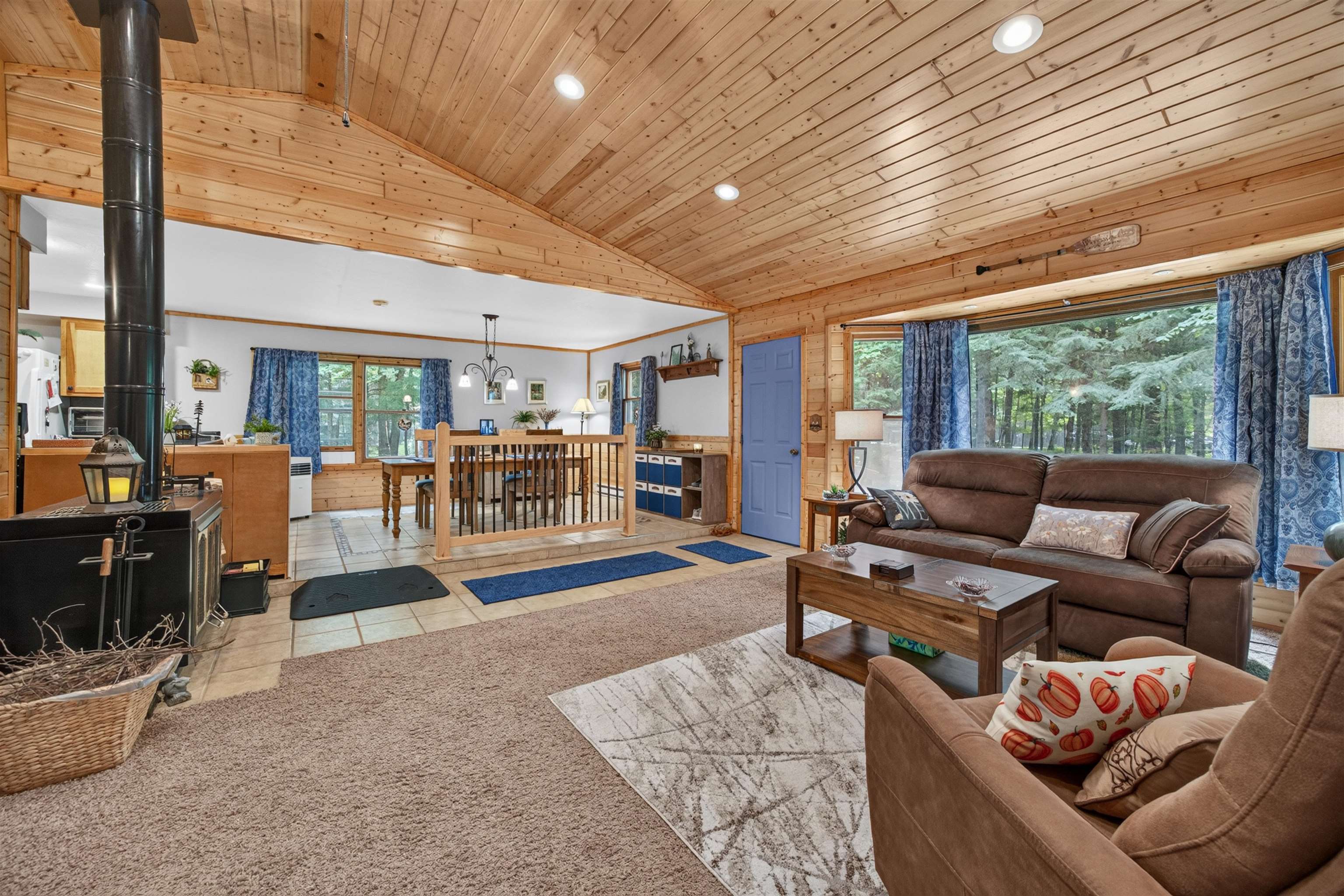 W2914 S LAKE LANE, Wolf River, Wisconsin 54491, 2 Bedrooms Bedrooms, ,1 BathroomBathrooms,Residential,For Sale,W2914 S LAKE LANE,22603430