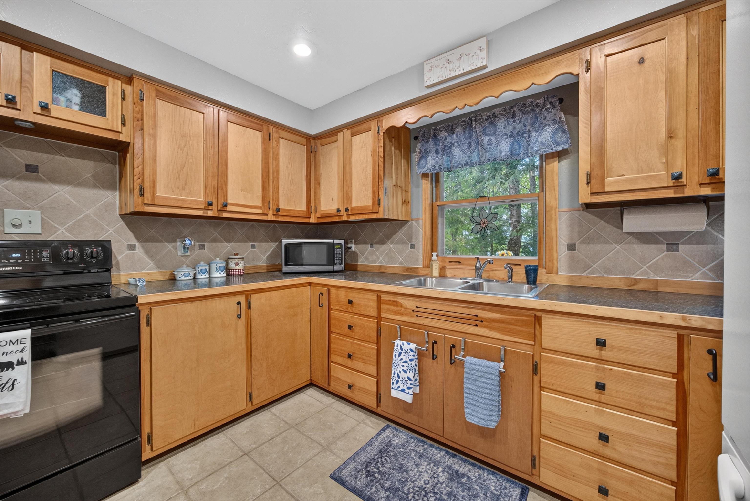 W2914 S LAKE LANE, Wolf River, Wisconsin 54491, 2 Bedrooms Bedrooms, ,1 BathroomBathrooms,Residential,For Sale,W2914 S LAKE LANE,22603430