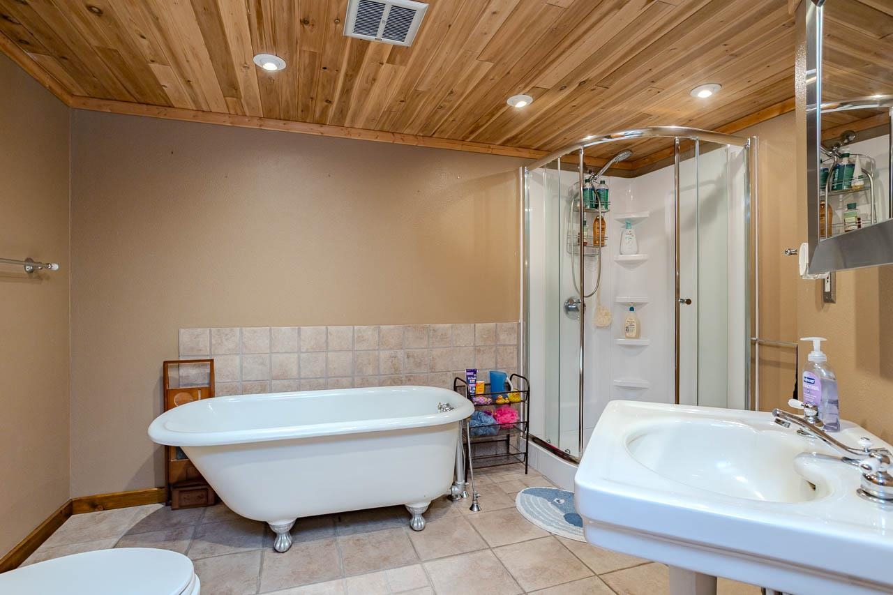 221800 WINTERGREEN ROAD, Wausau, Wisconsin 54401, 3 Bedrooms Bedrooms, ,2 BathroomsBathrooms,Residential,For Sale,221800 WINTERGREEN ROAD,22603431
