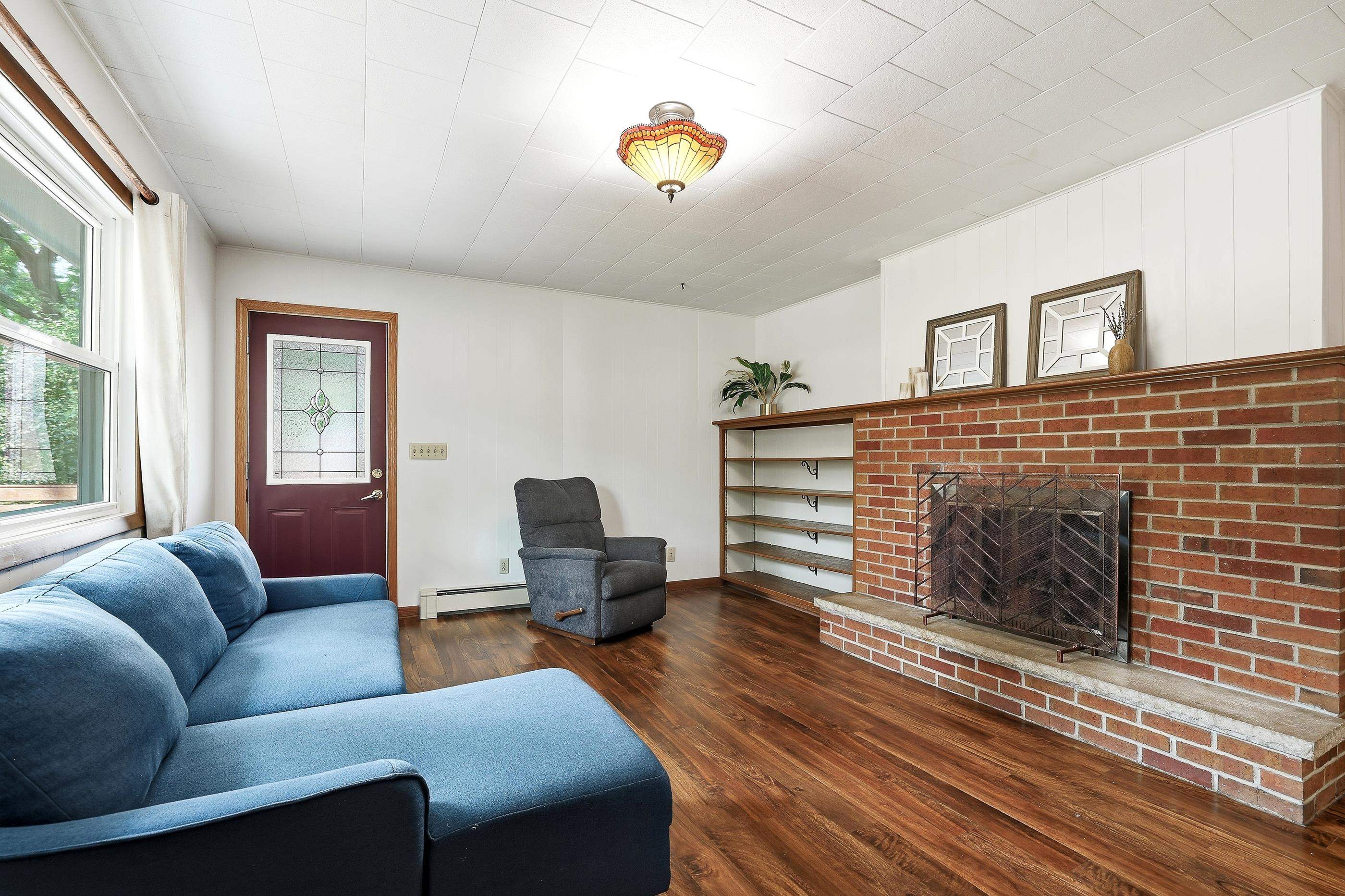 703 SUNSET AVENUE, Stevens Point, Wisconsin 54481, 3 Bedrooms Bedrooms, ,2 BathroomsBathrooms,Residential,For Sale,703 SUNSET AVENUE,22603434