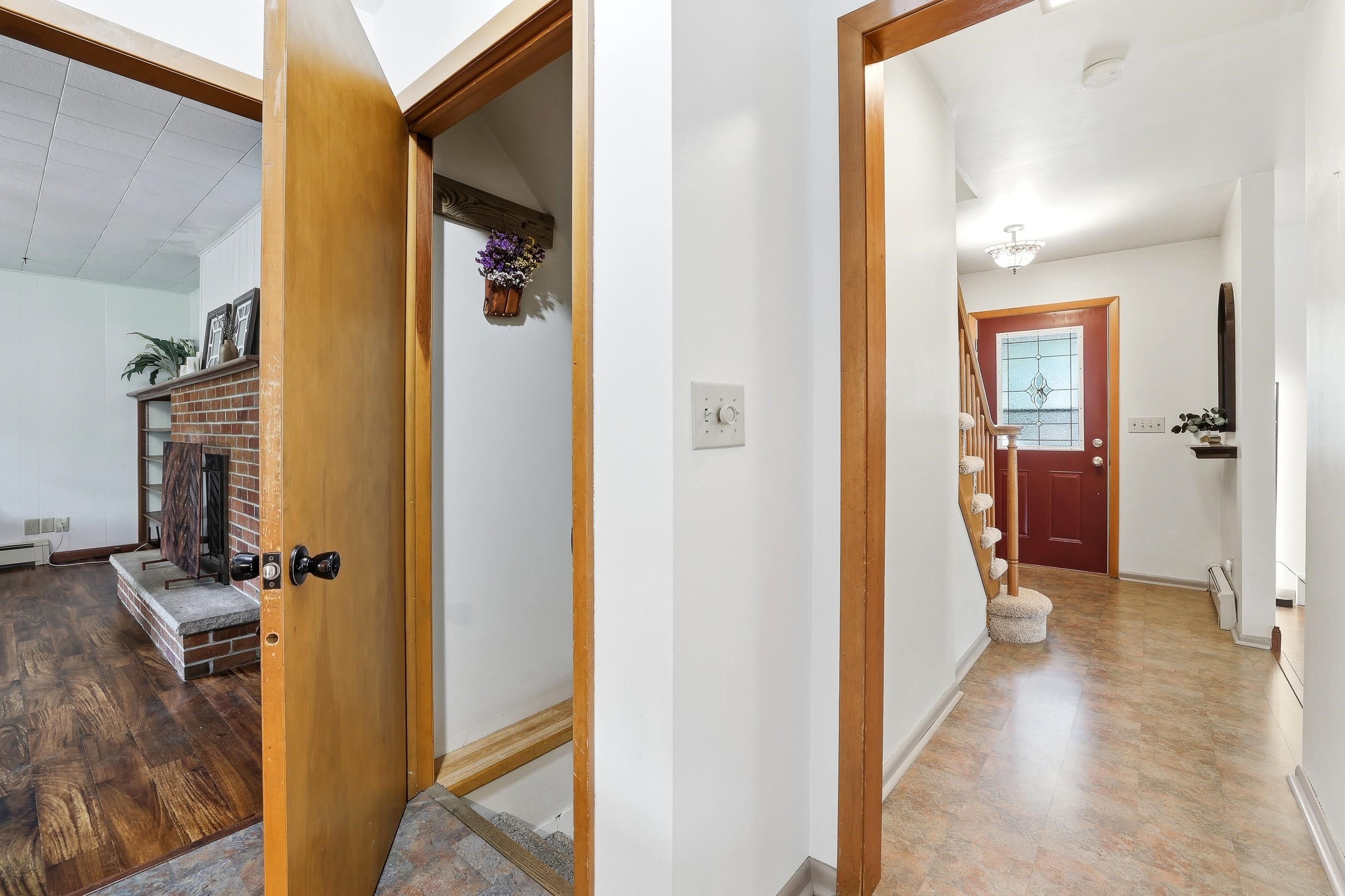 703 SUNSET AVENUE, Stevens Point, Wisconsin 54481, 3 Bedrooms Bedrooms, ,2 BathroomsBathrooms,Residential,For Sale,703 SUNSET AVENUE,22603434