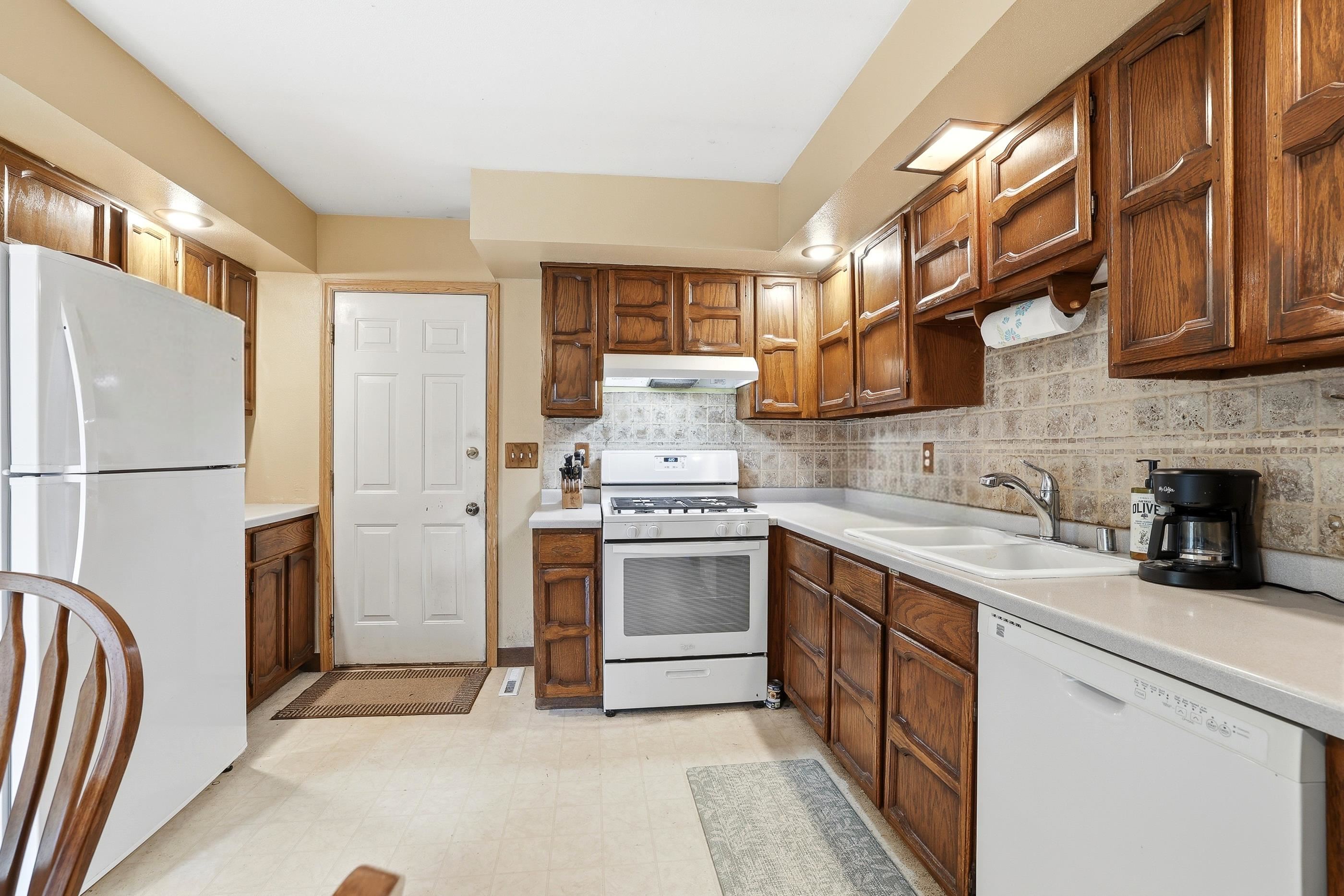 1910 S 42ND STREET, Wisconsin Rapids, Wisconsin 54494, 3 Bedrooms Bedrooms, ,1 BathroomBathrooms,Residential,For Sale,1910 S 42ND STREET,22603437