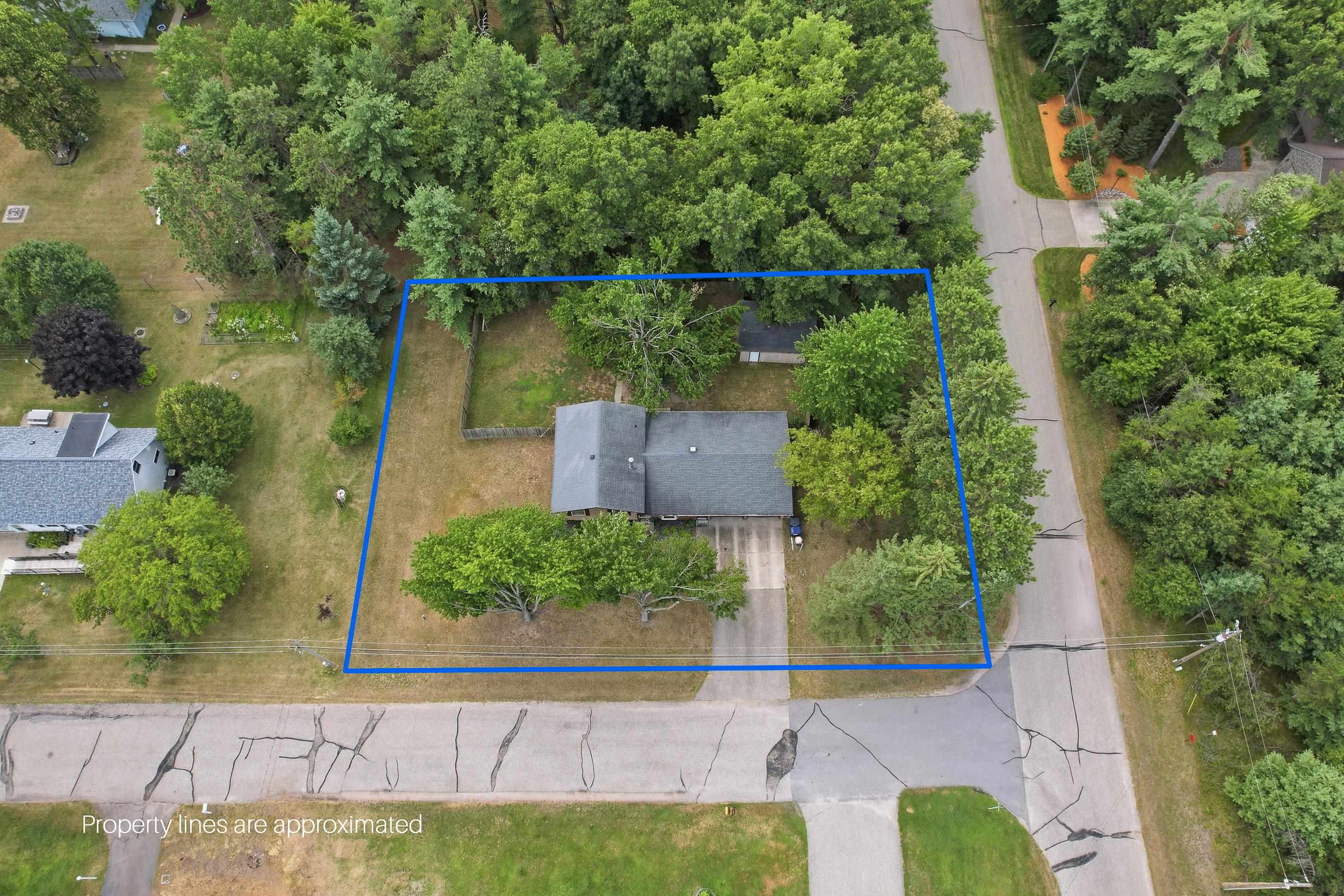 1910 S 42ND STREET, Wisconsin Rapids, Wisconsin 54494, 3 Bedrooms Bedrooms, ,1 BathroomBathrooms,Residential,For Sale,1910 S 42ND STREET,22603437
