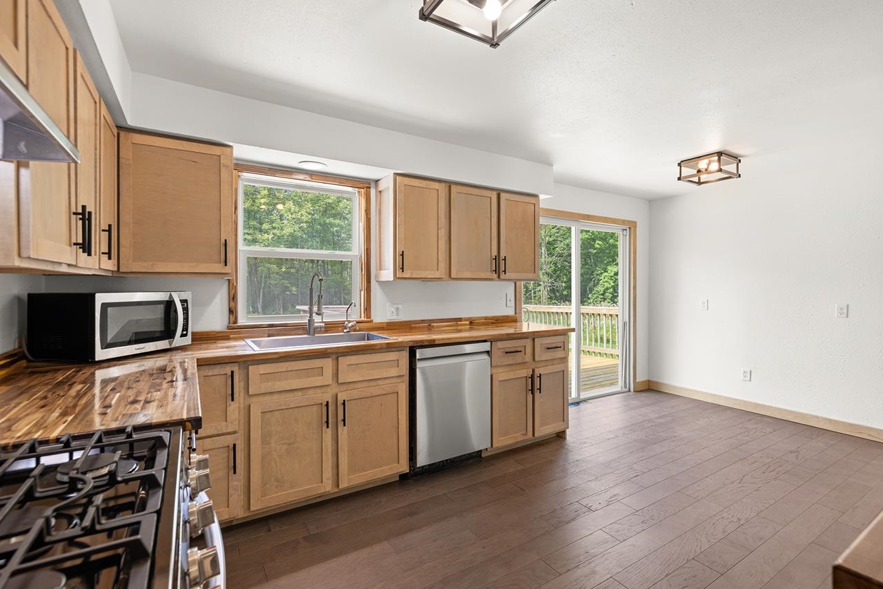 169429 BRICKYARD DRIVE, Ringle, Wisconsin 54471, 3 Bedrooms Bedrooms, ,2 BathroomsBathrooms,Residential,For Sale,169429 BRICKYARD DRIVE,22603439